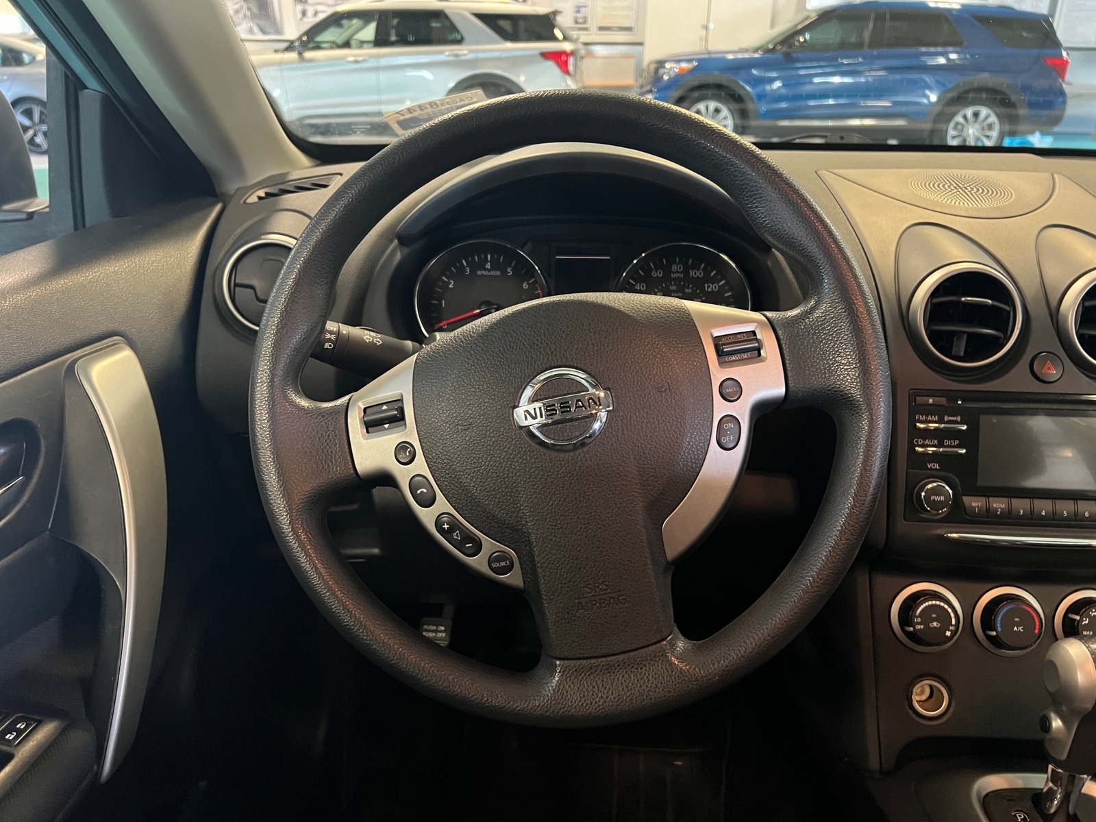 Thumbnail: 2015 Nissan Rogue - 5