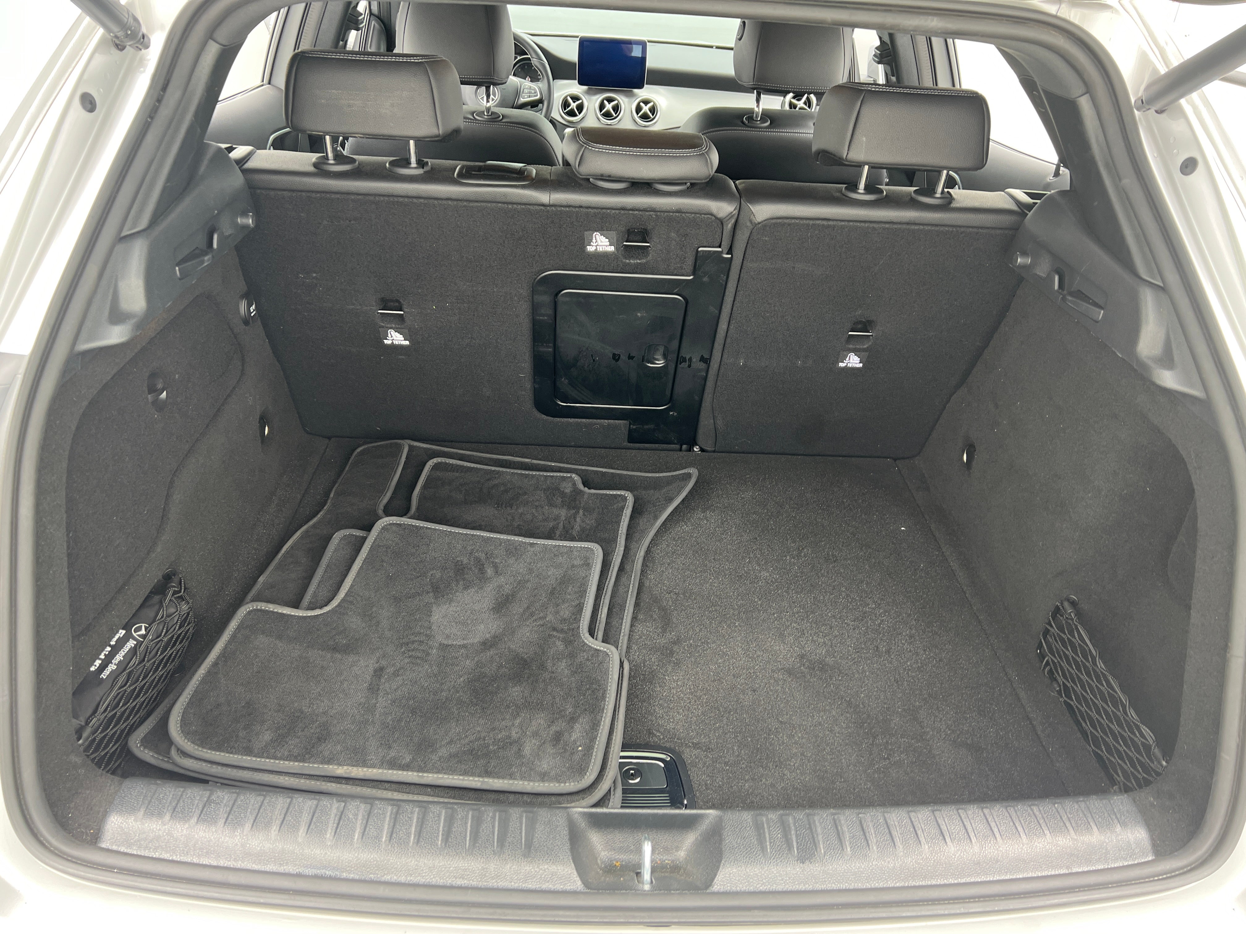 Thumbnail: 2018 Mercedes-Benz GLA - 7