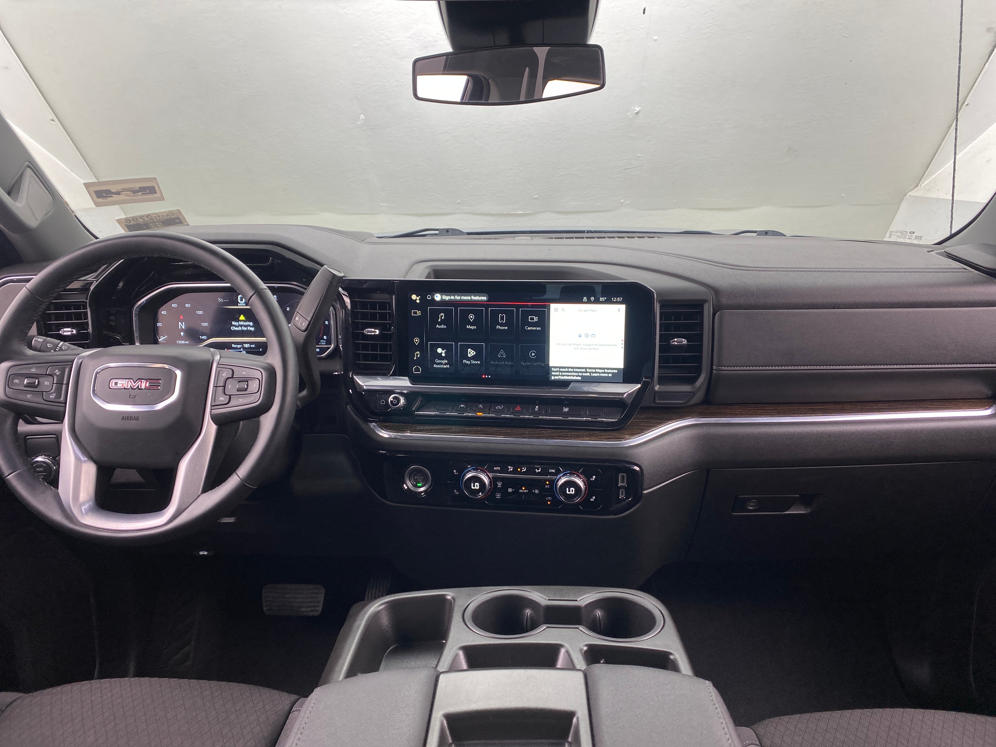 Thumbnail: 2023 GMC Sierra 1500 - 3