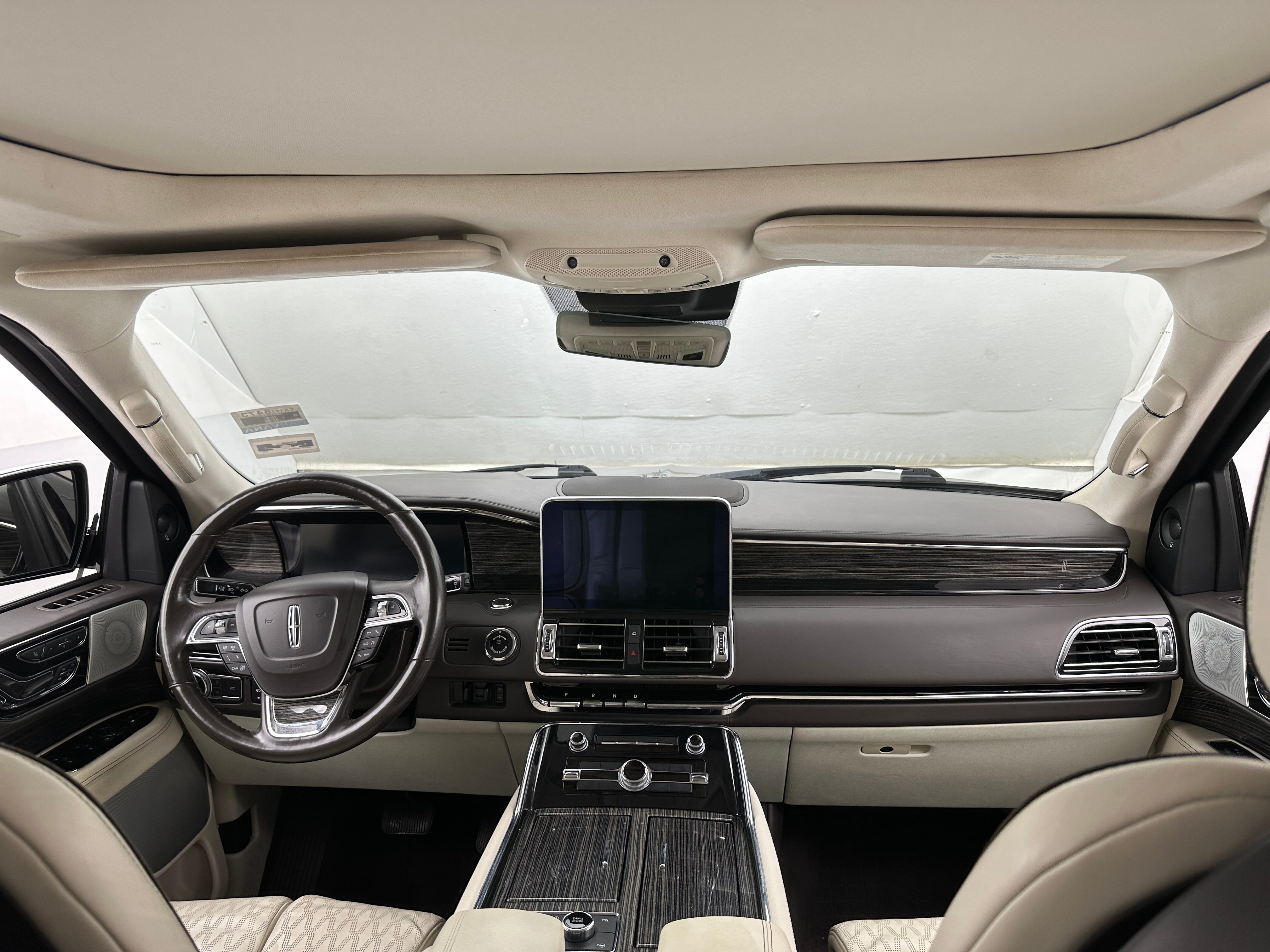 2018 Lincoln Navigator Black Label 2