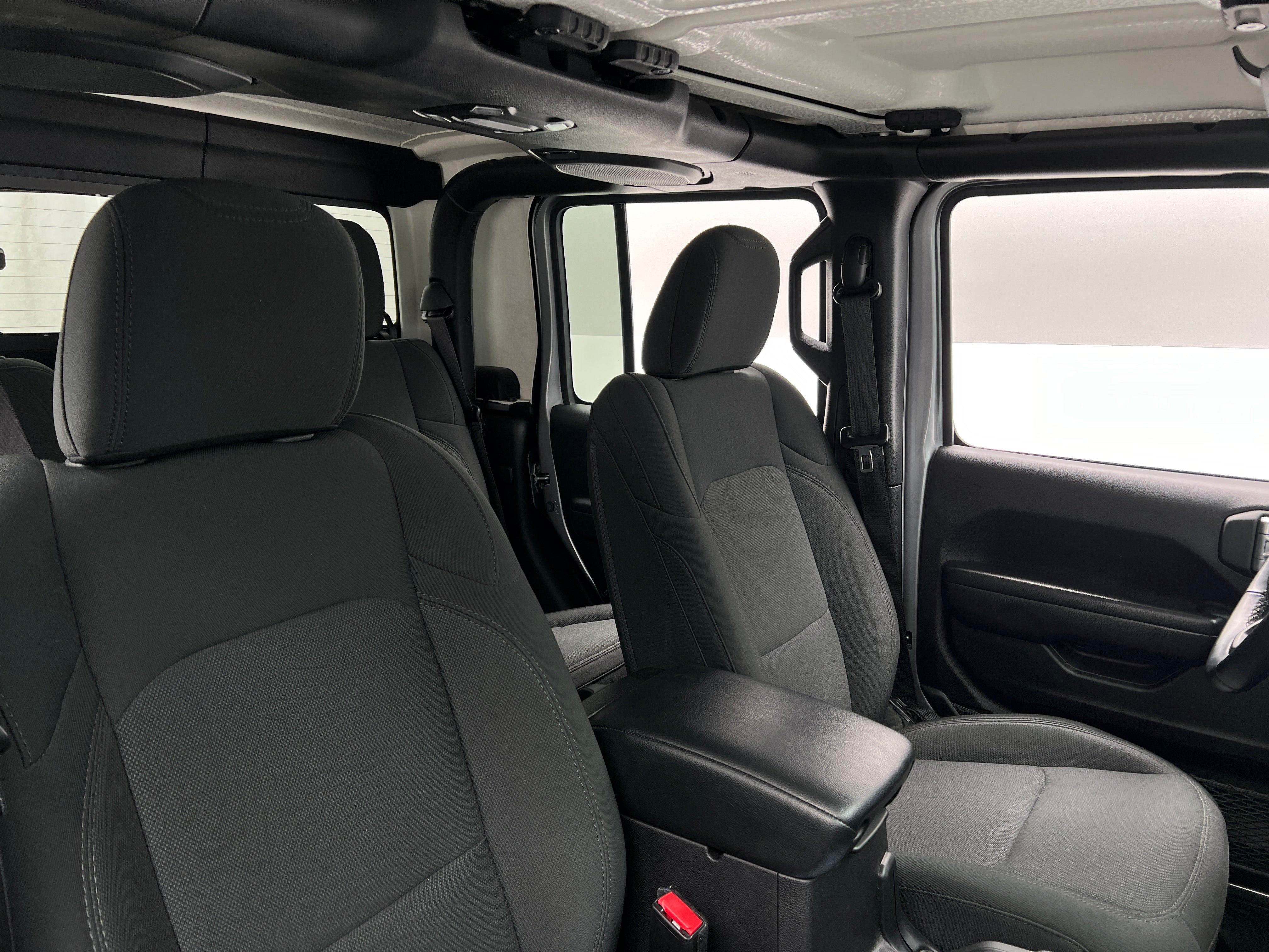 Thumbnail: 2021 Jeep Gladiator - 2