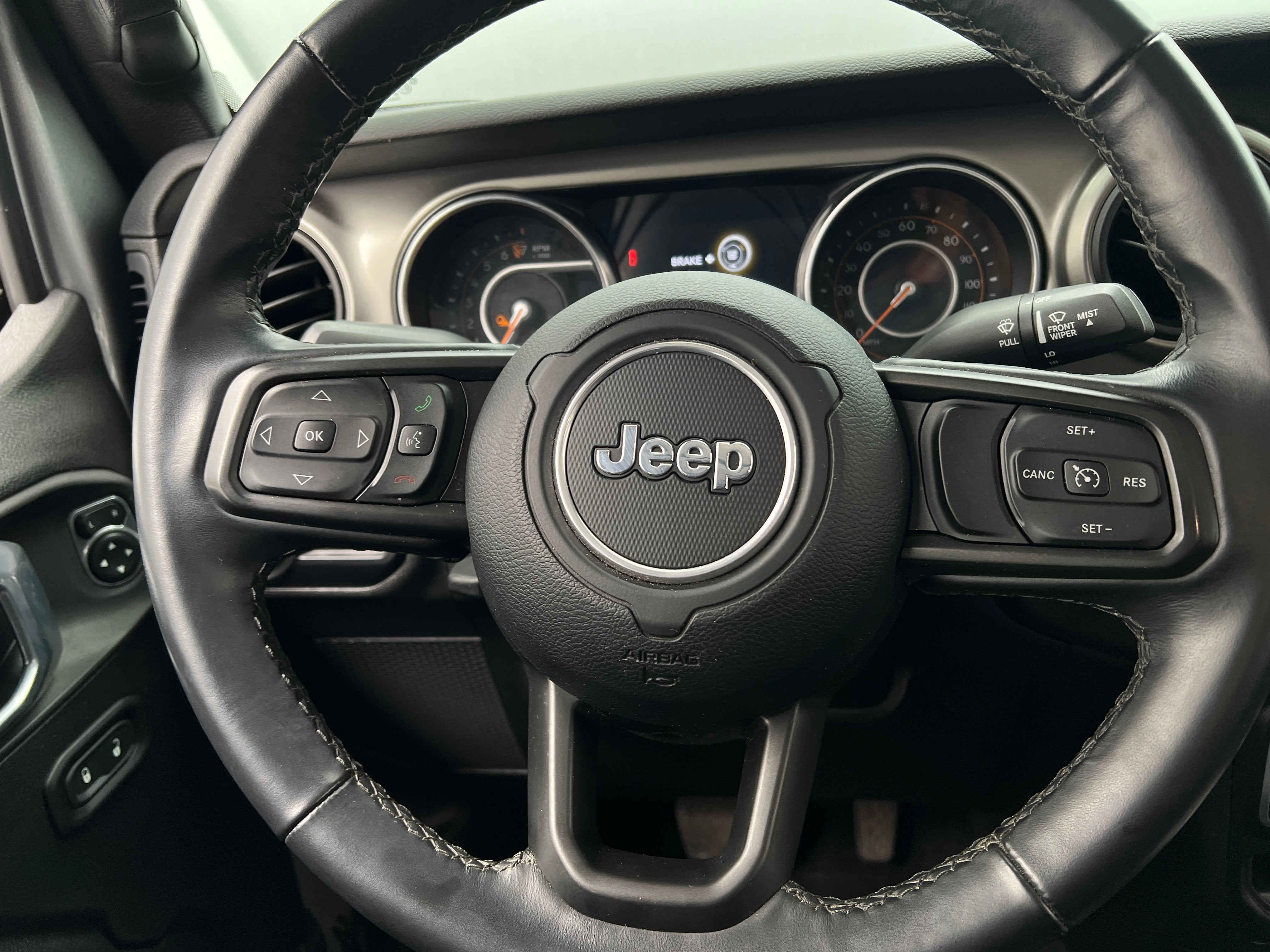 Thumbnail: 2021 Jeep Gladiator - 5
