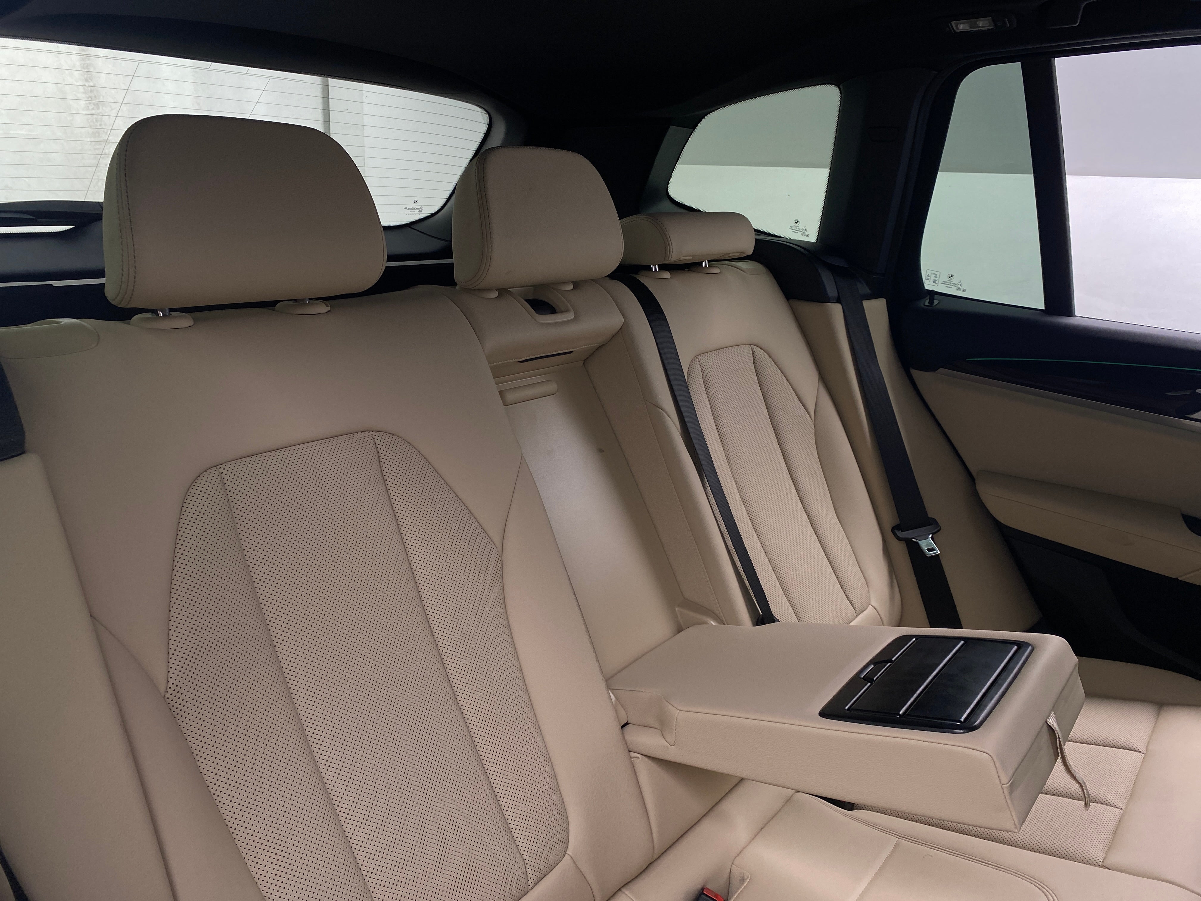 2023 BMW X3 xDrive30i 6