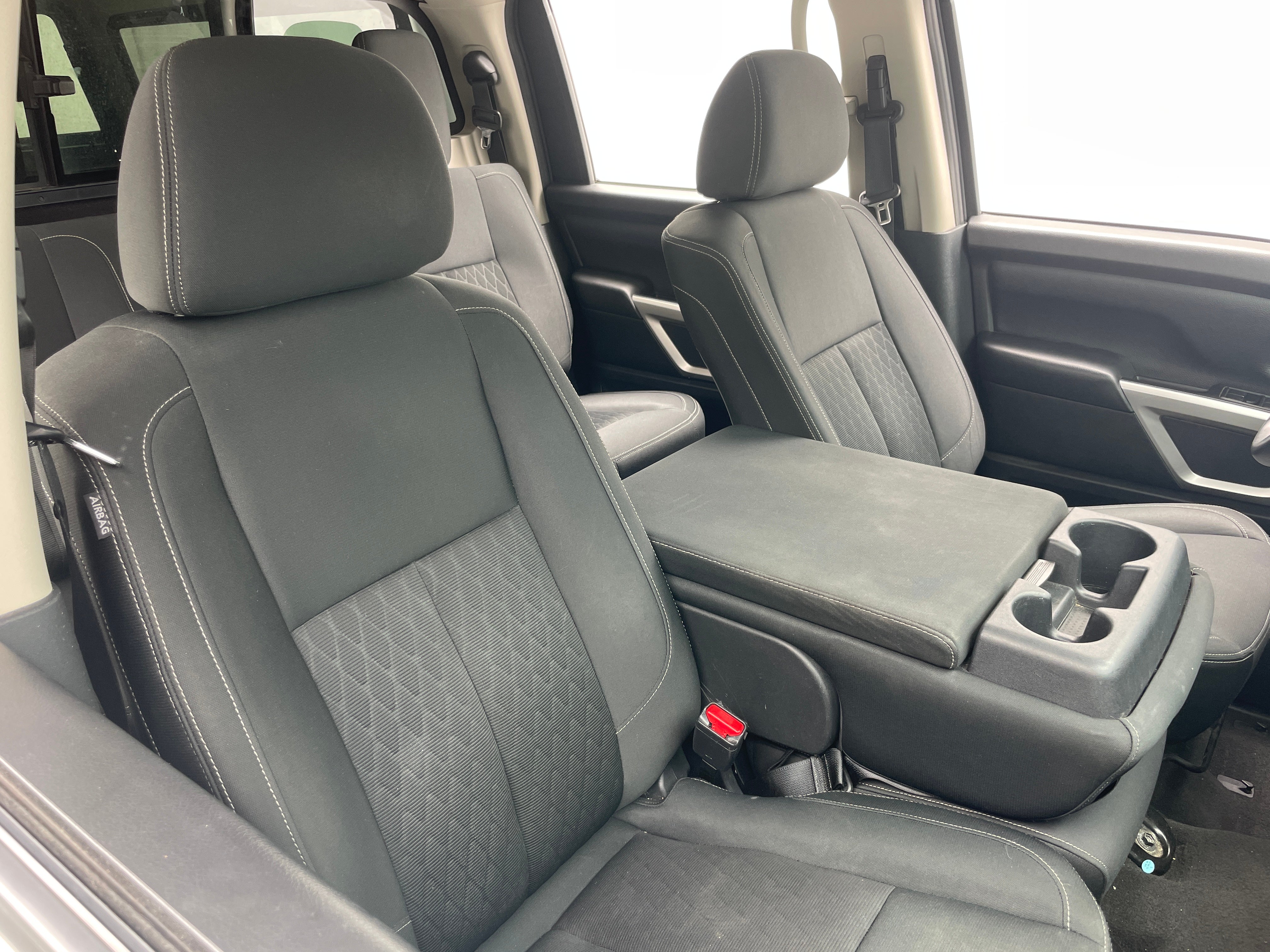 Thumbnail: 2018 Nissan Titan - 2