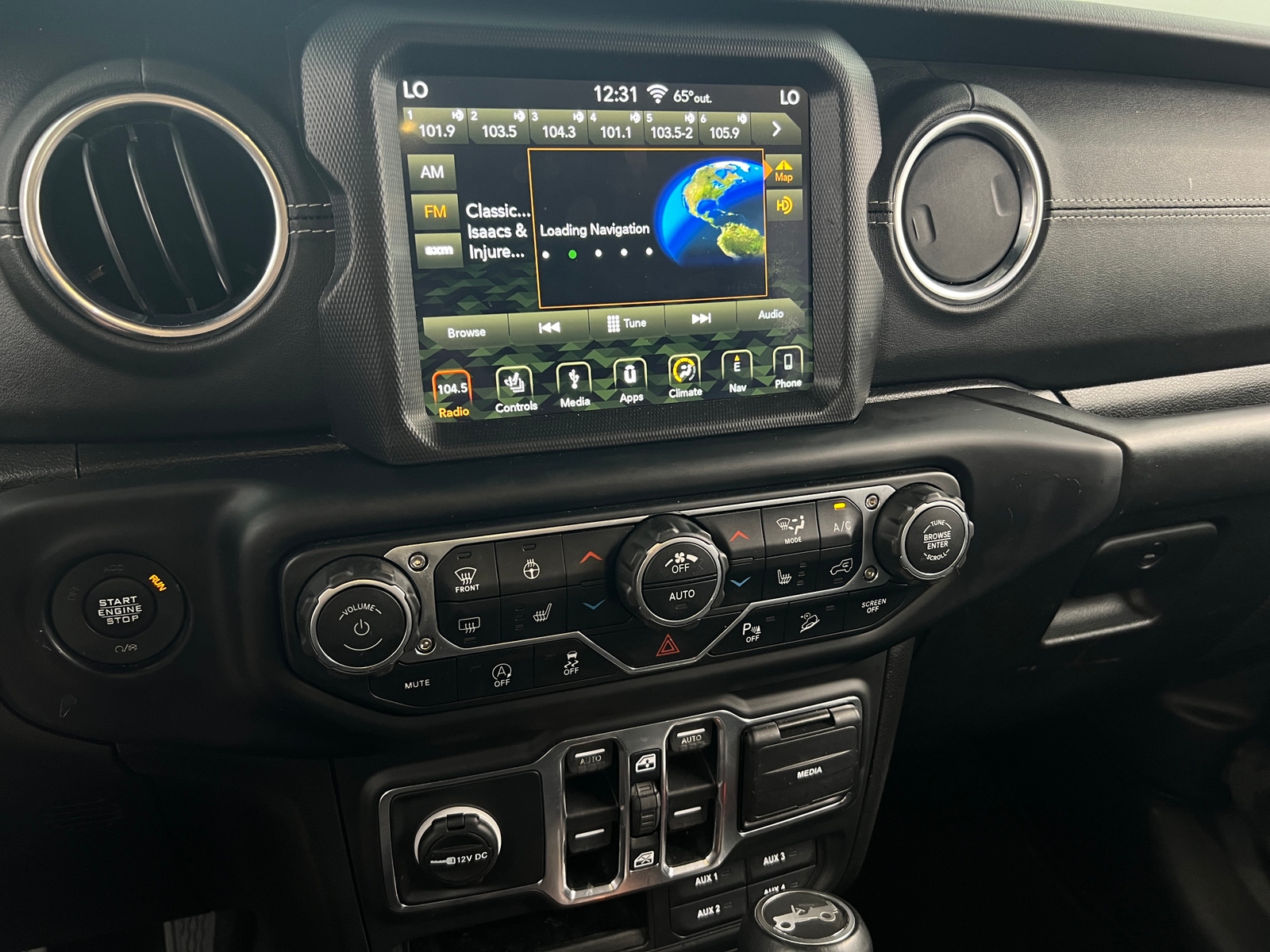 Thumbnail: 2019 Jeep Wrangler - 4