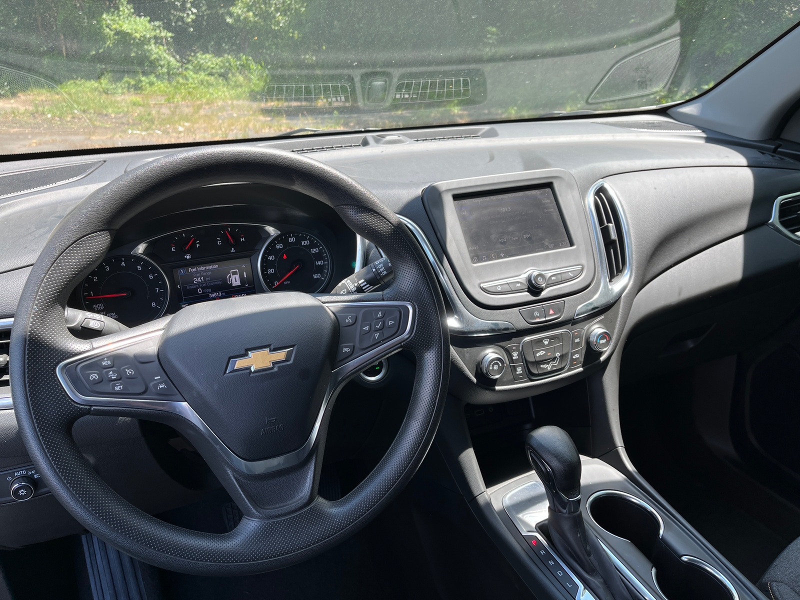 Thumbnail: 2022 Chevrolet Equinox - 3