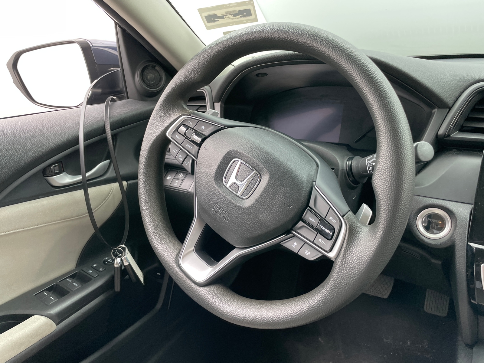 Thumbnail: 2019 Honda Insight - 5