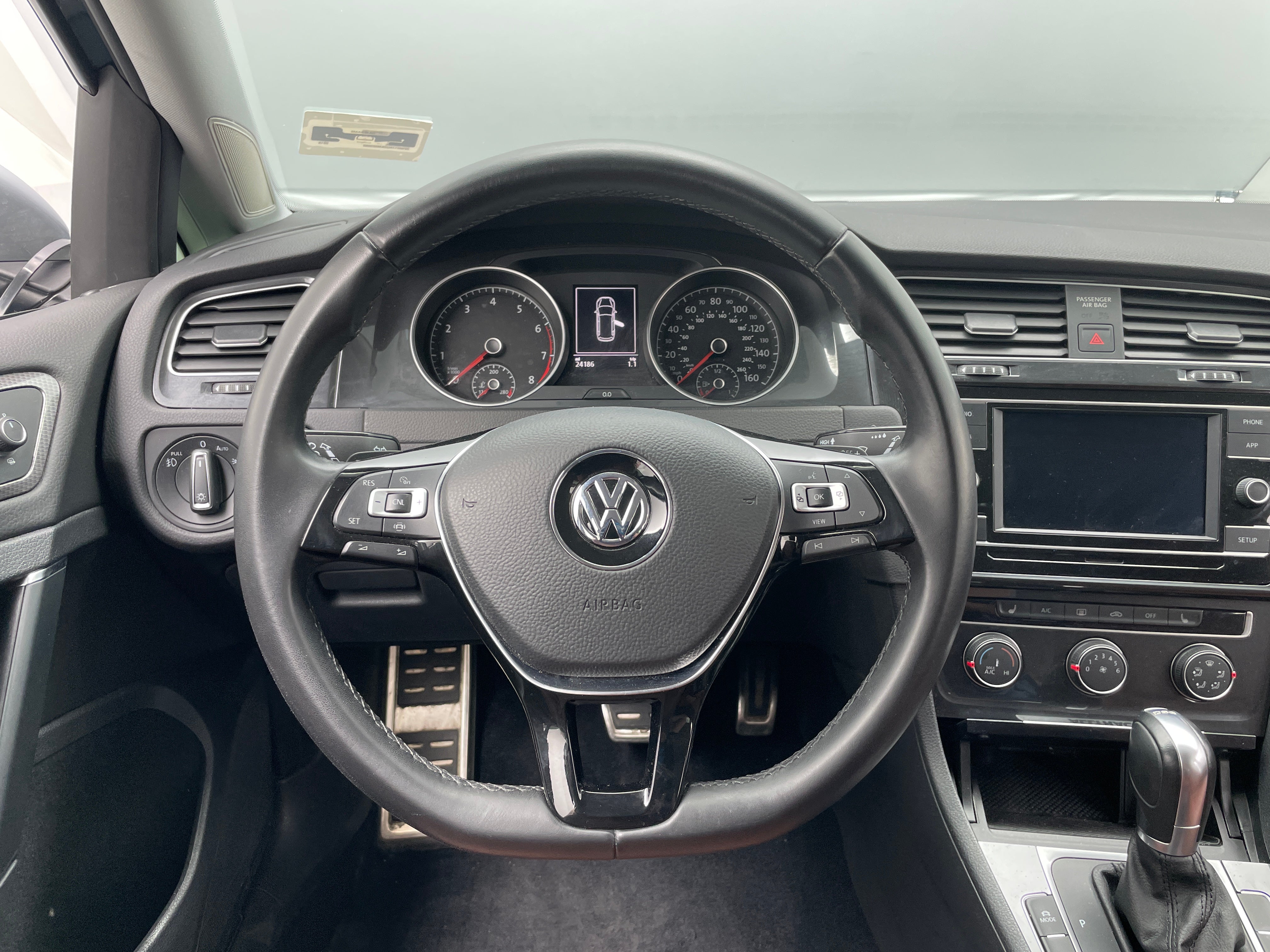 2019 Volkswagen Golf Alltrack S 5