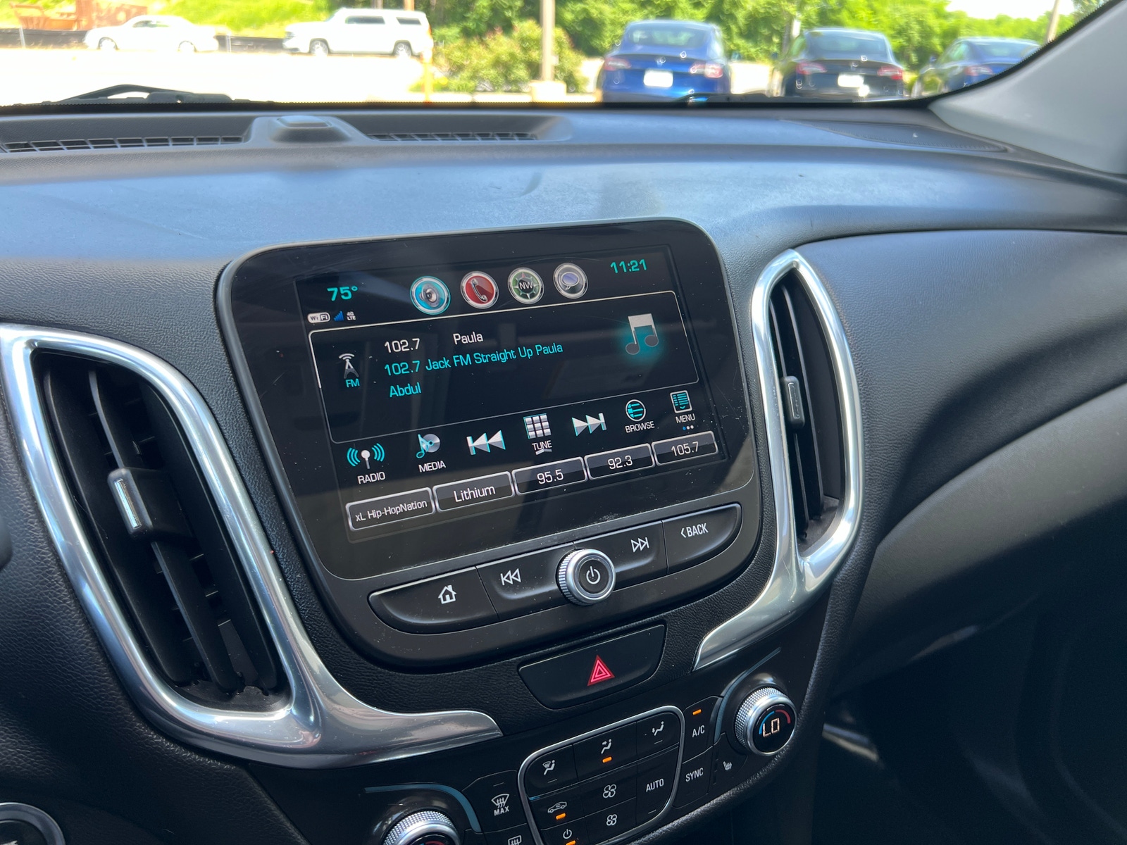 Thumbnail: 2018 Chevrolet Equinox - 4