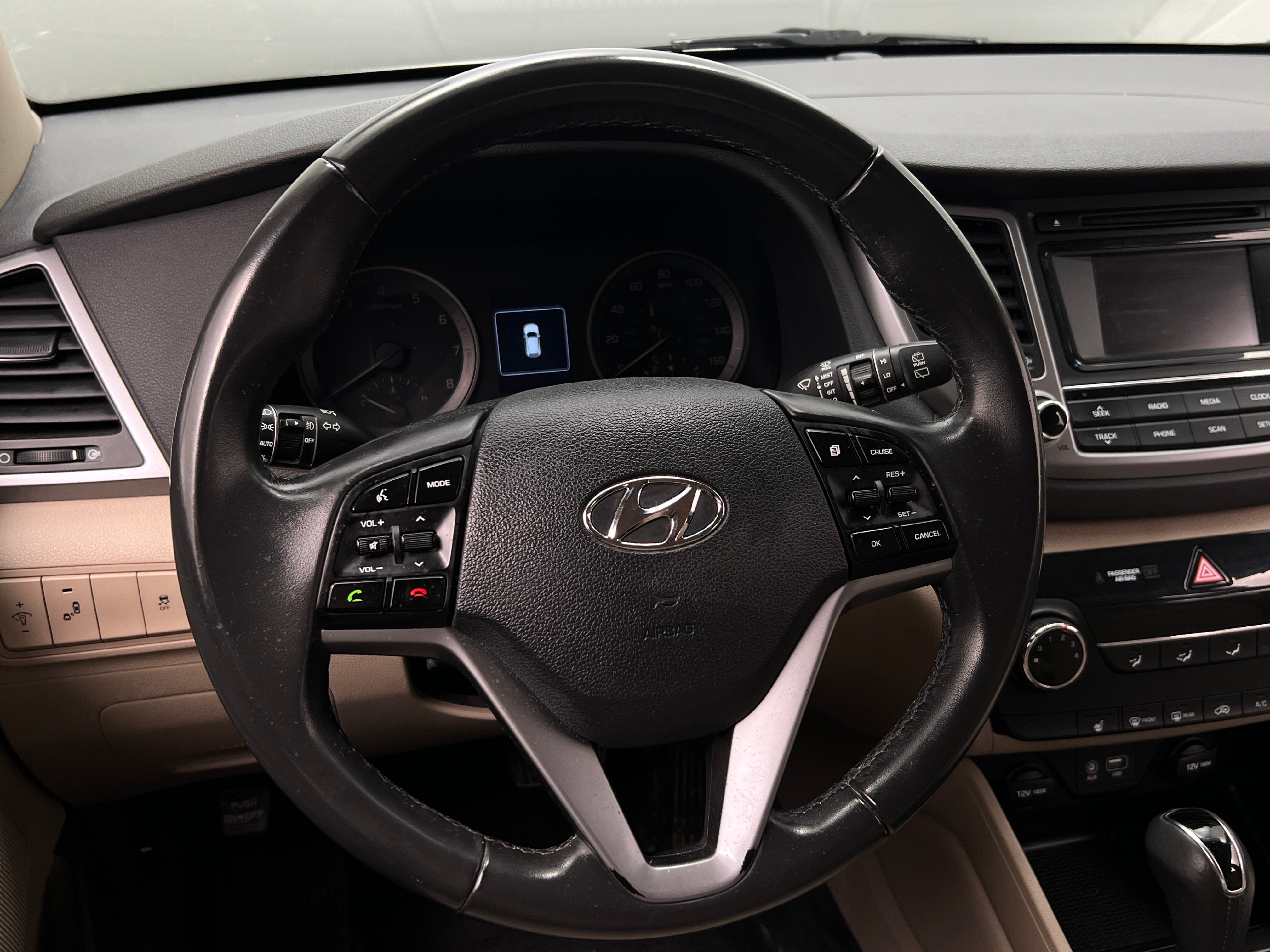 Thumbnail: 2016 Hyundai Tucson - 5