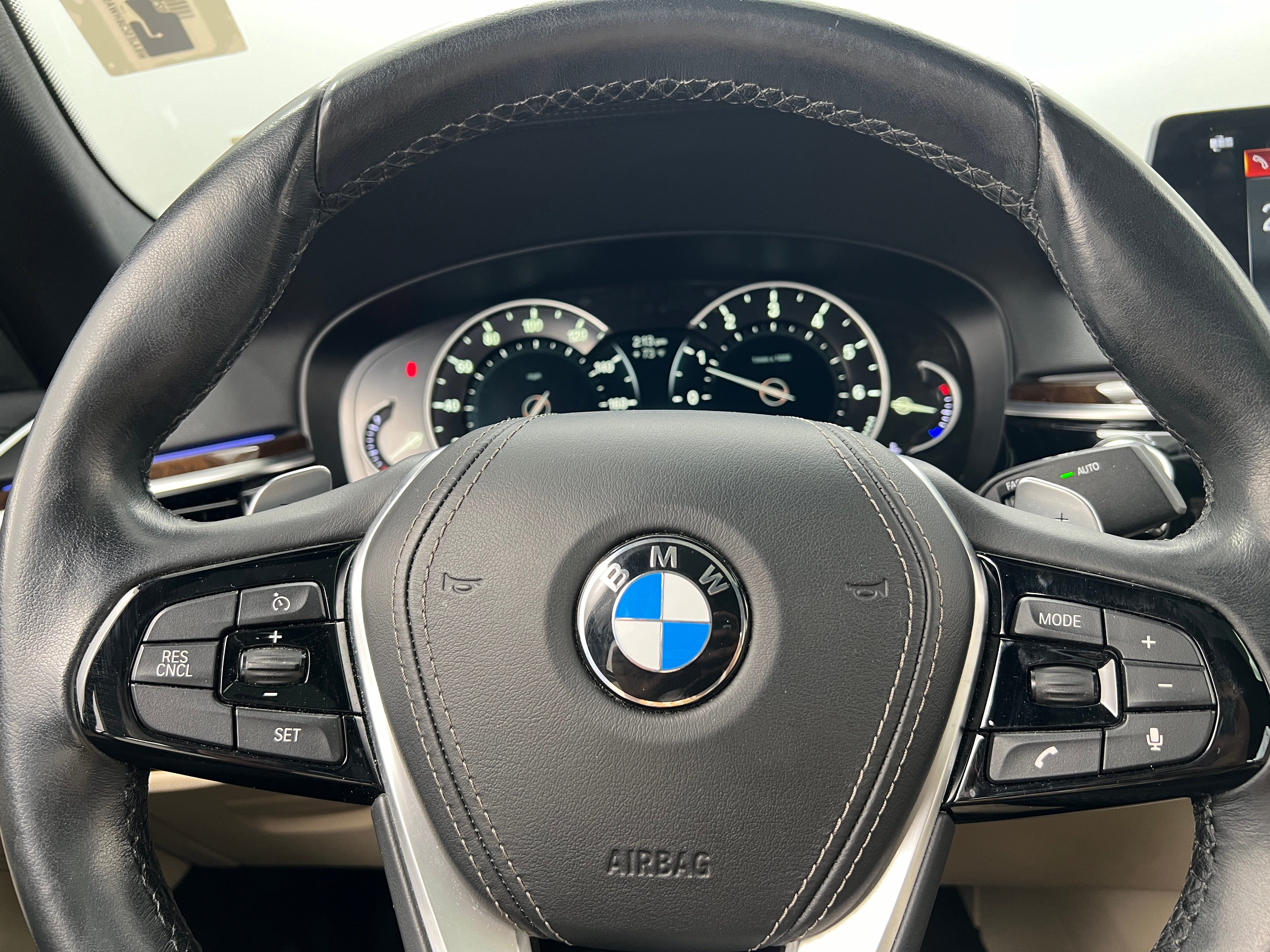 2017 BMW 5 Series 540i 5