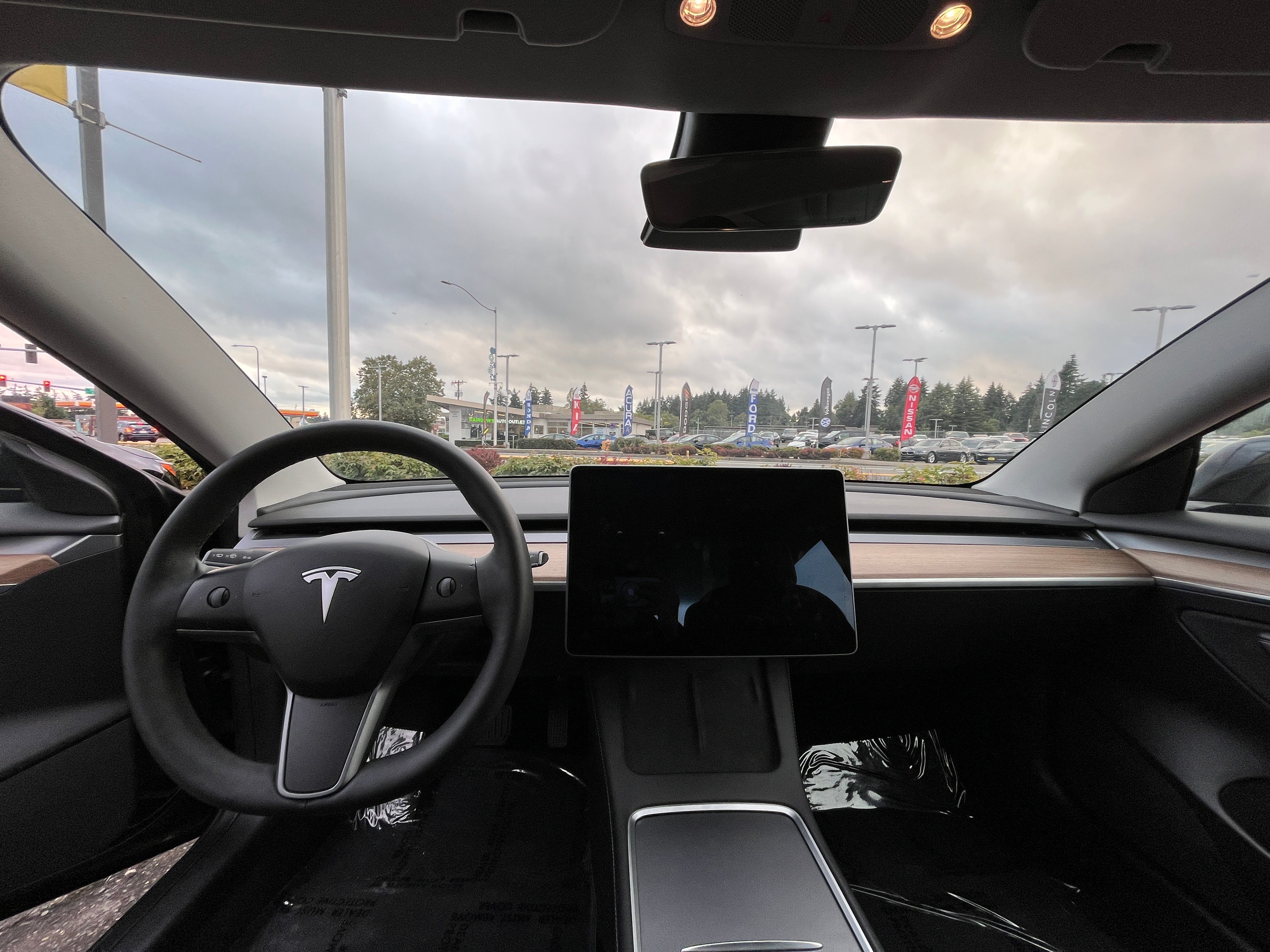 2022 Tesla Model 3 Standard Range 3