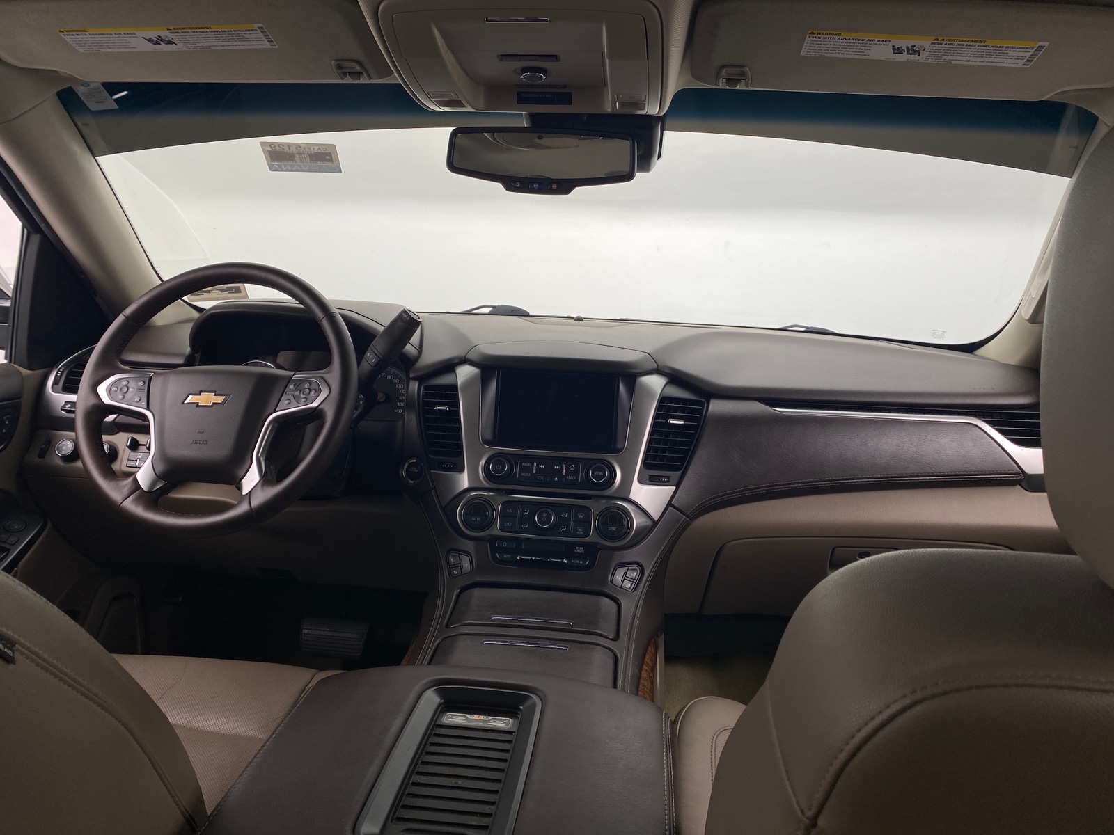Thumbnail: 2017 Chevrolet Tahoe - 3