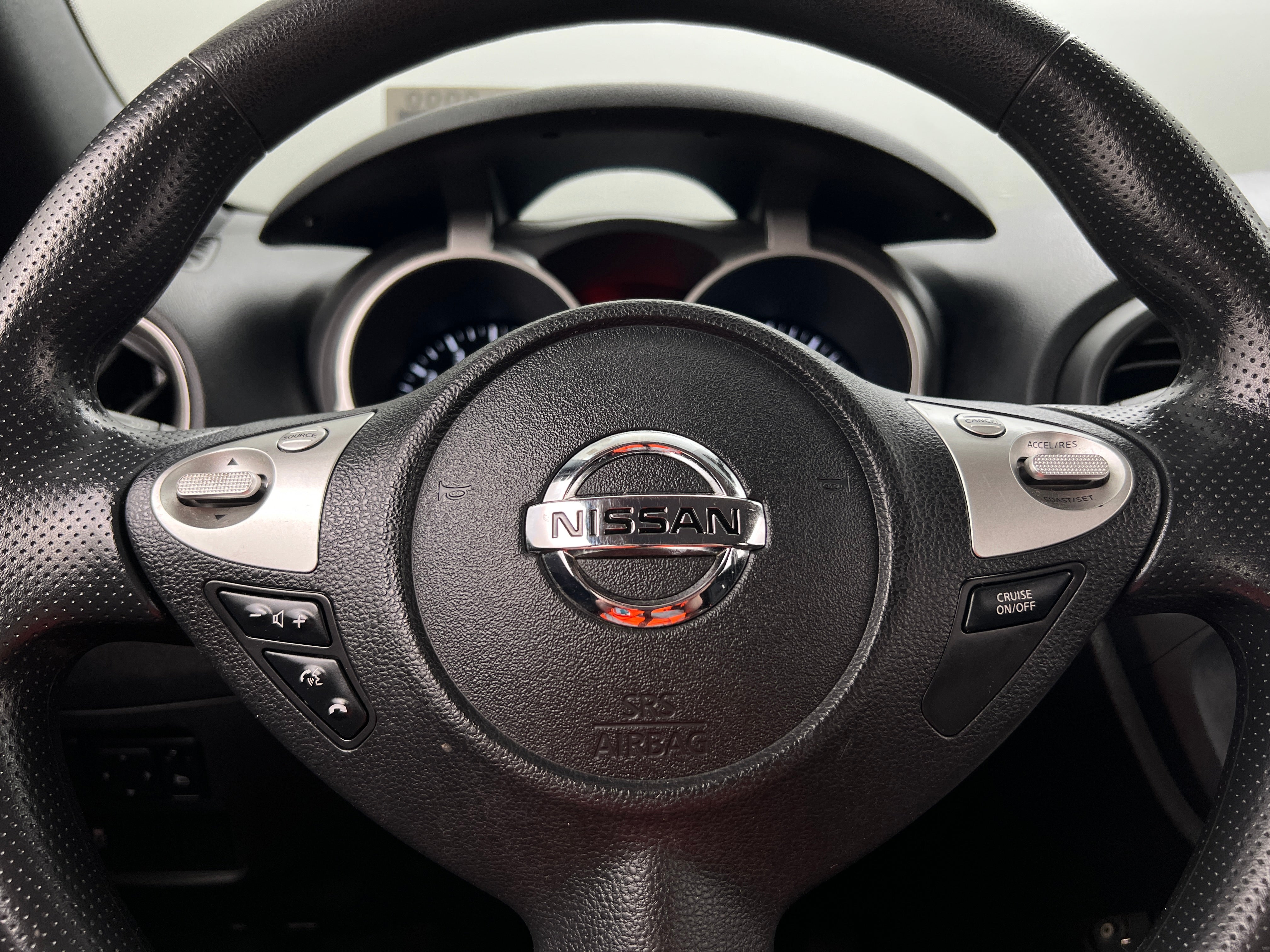 2016 Nissan Juke S 5