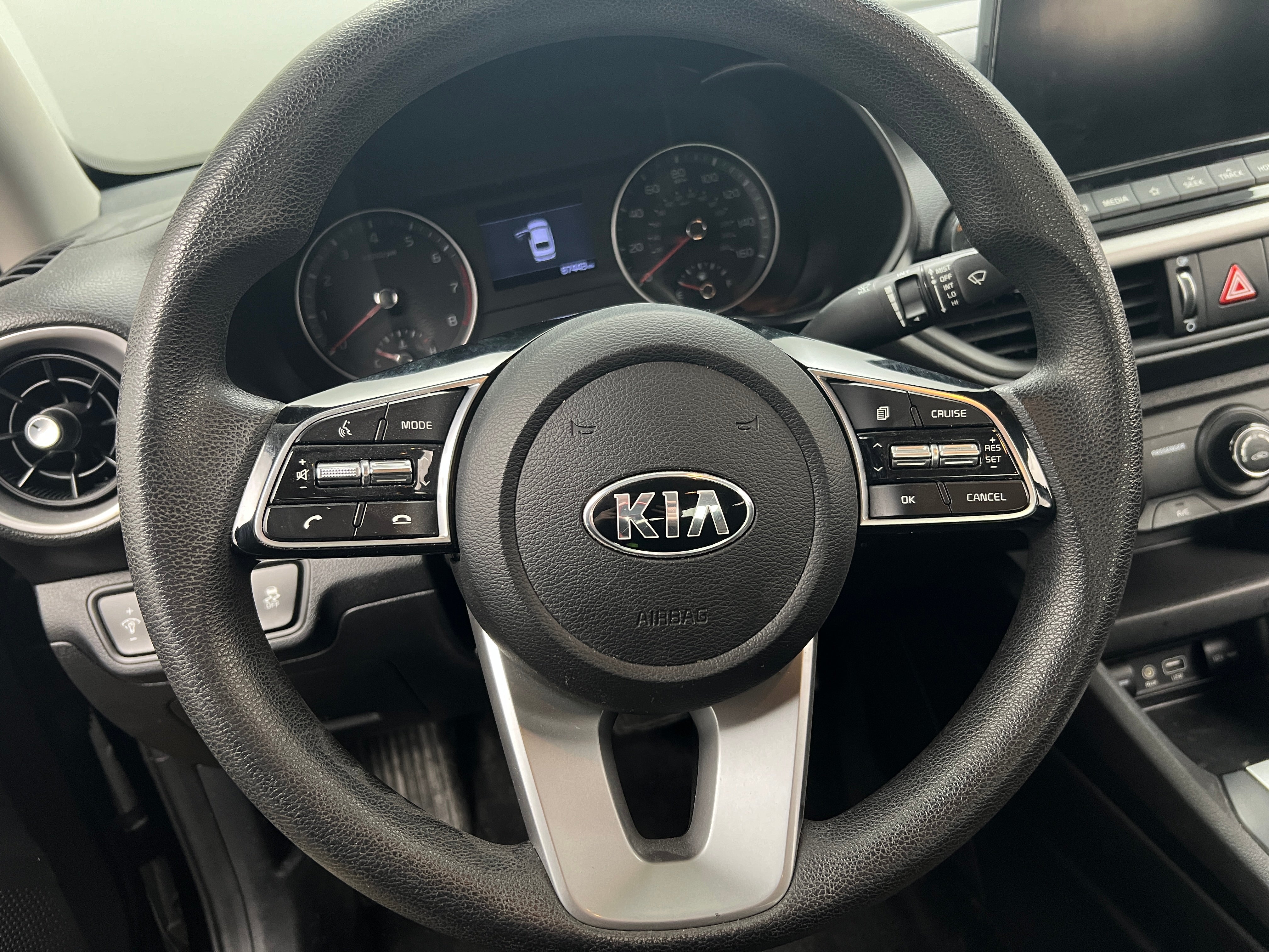 Thumbnail: 2020 Kia Forte - 5