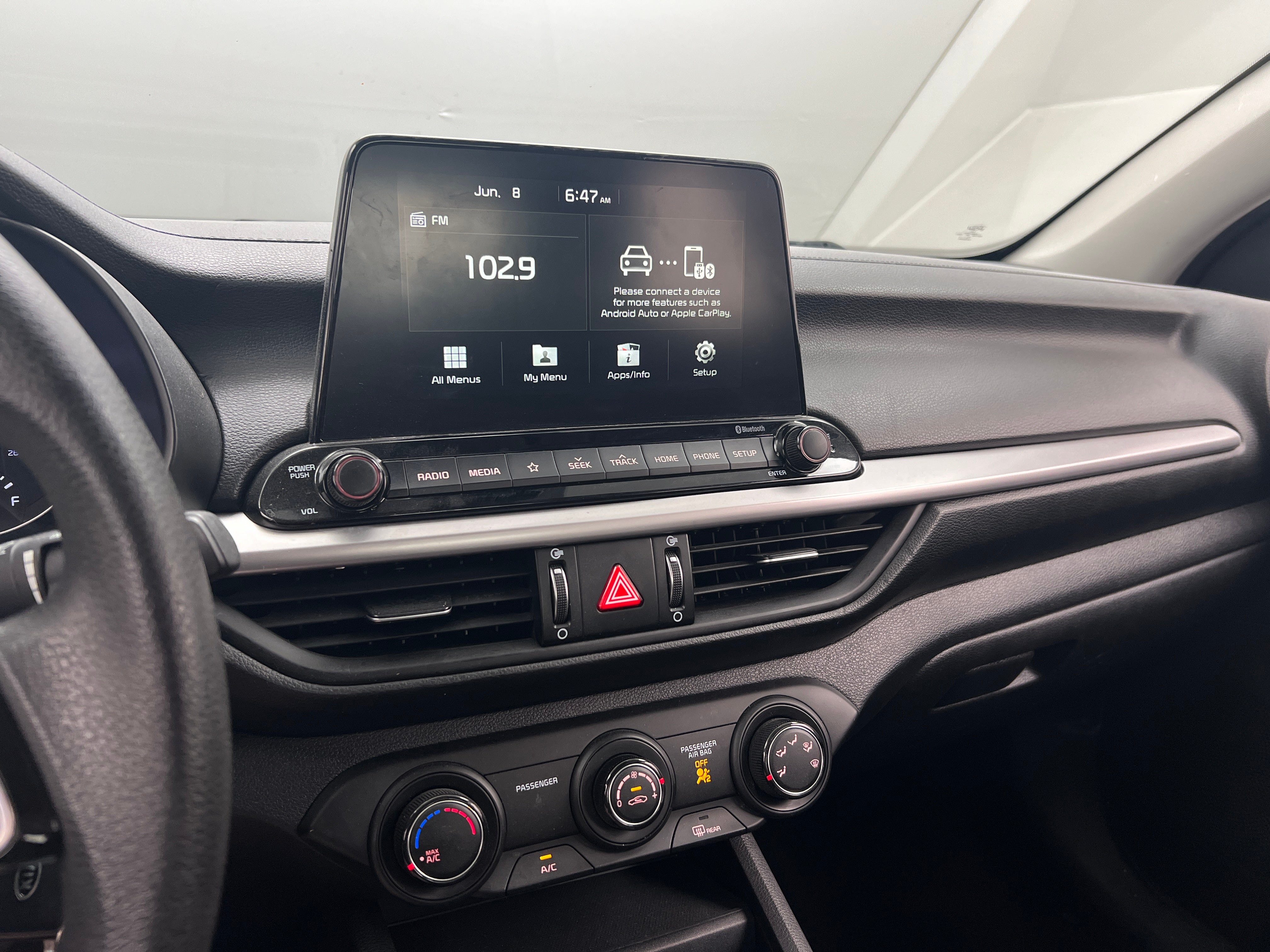 Thumbnail: 2020 Kia Forte - 4