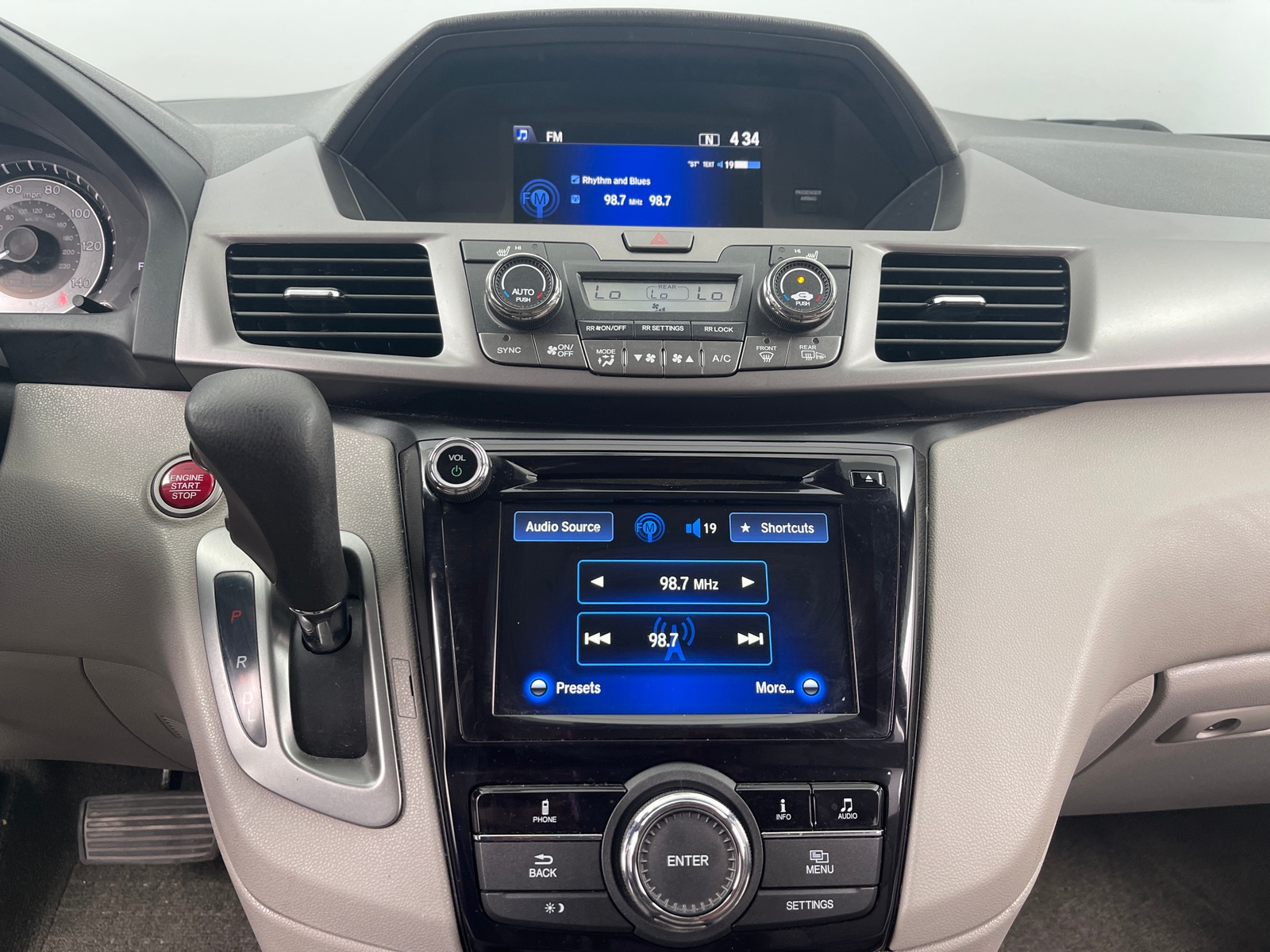 Thumbnail: 2016 Honda Odyssey - 4