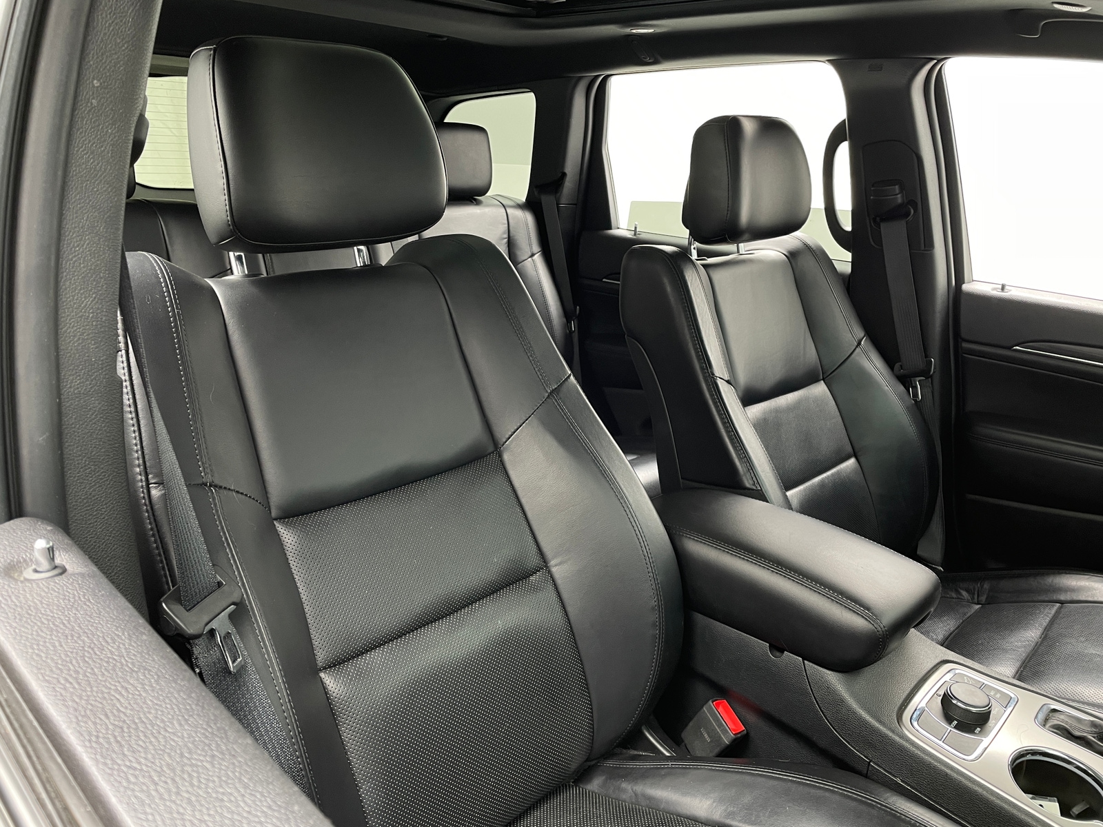 Thumbnail: 2019 Jeep Grand Cherokee - 2