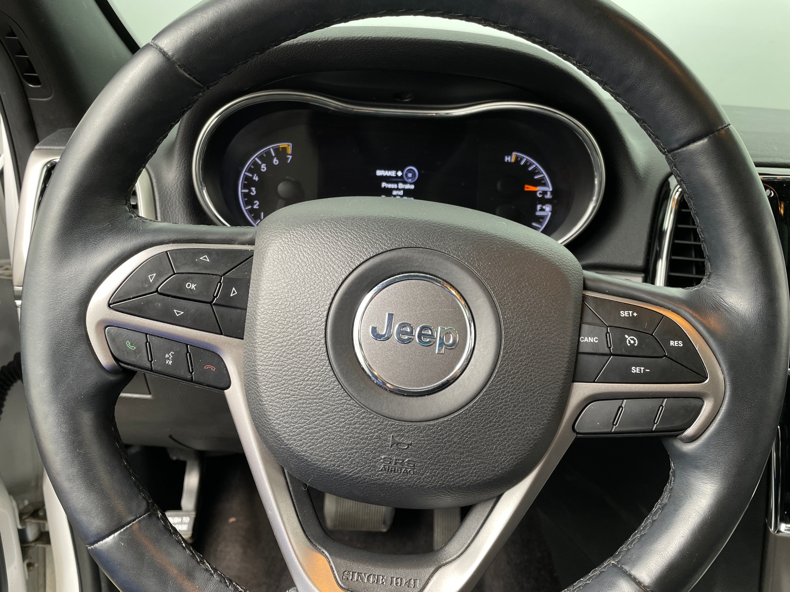 Thumbnail: 2019 Jeep Grand Cherokee - 5