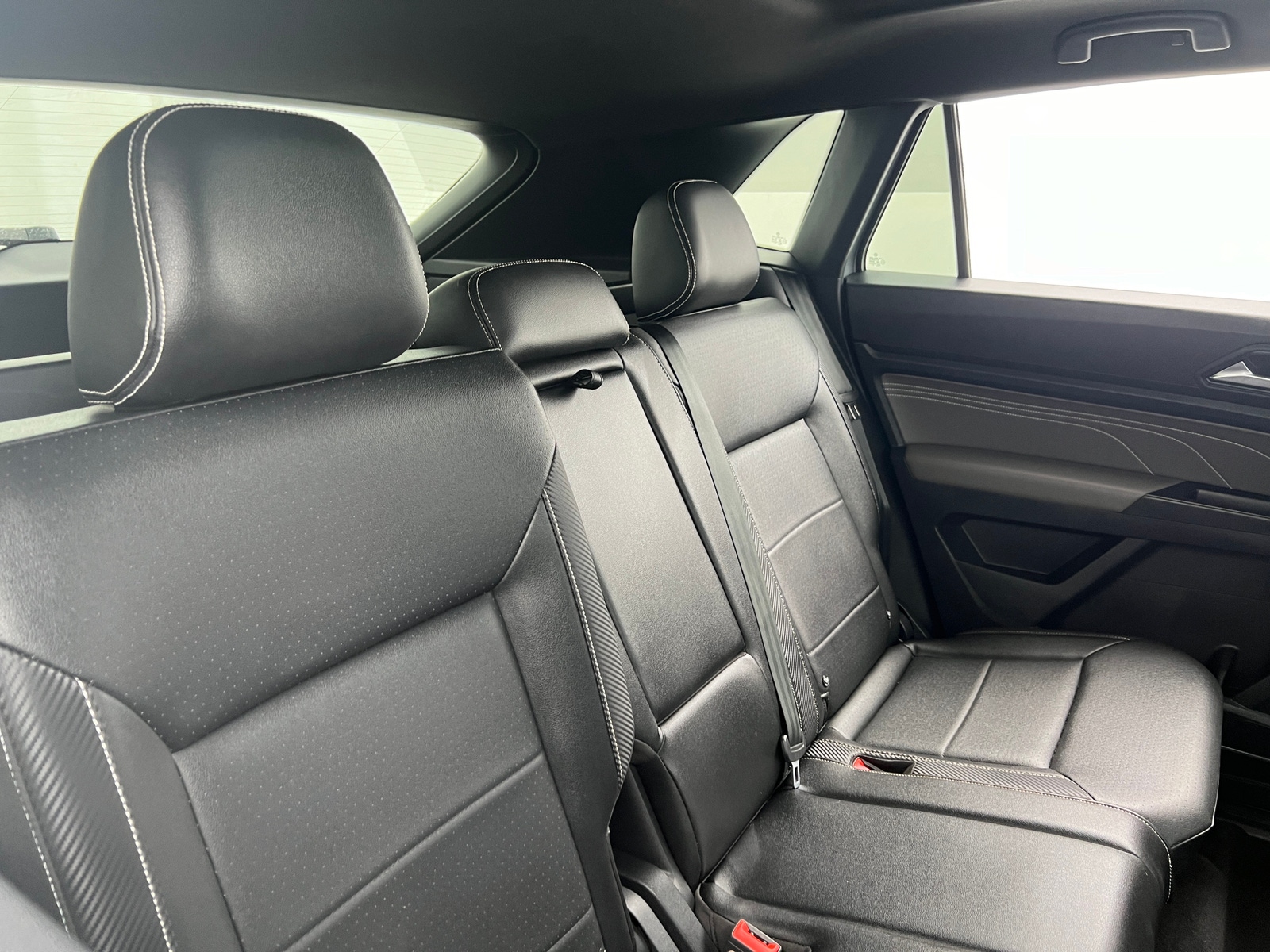 Thumbnail: 2021 Volkswagen Atlas - 6