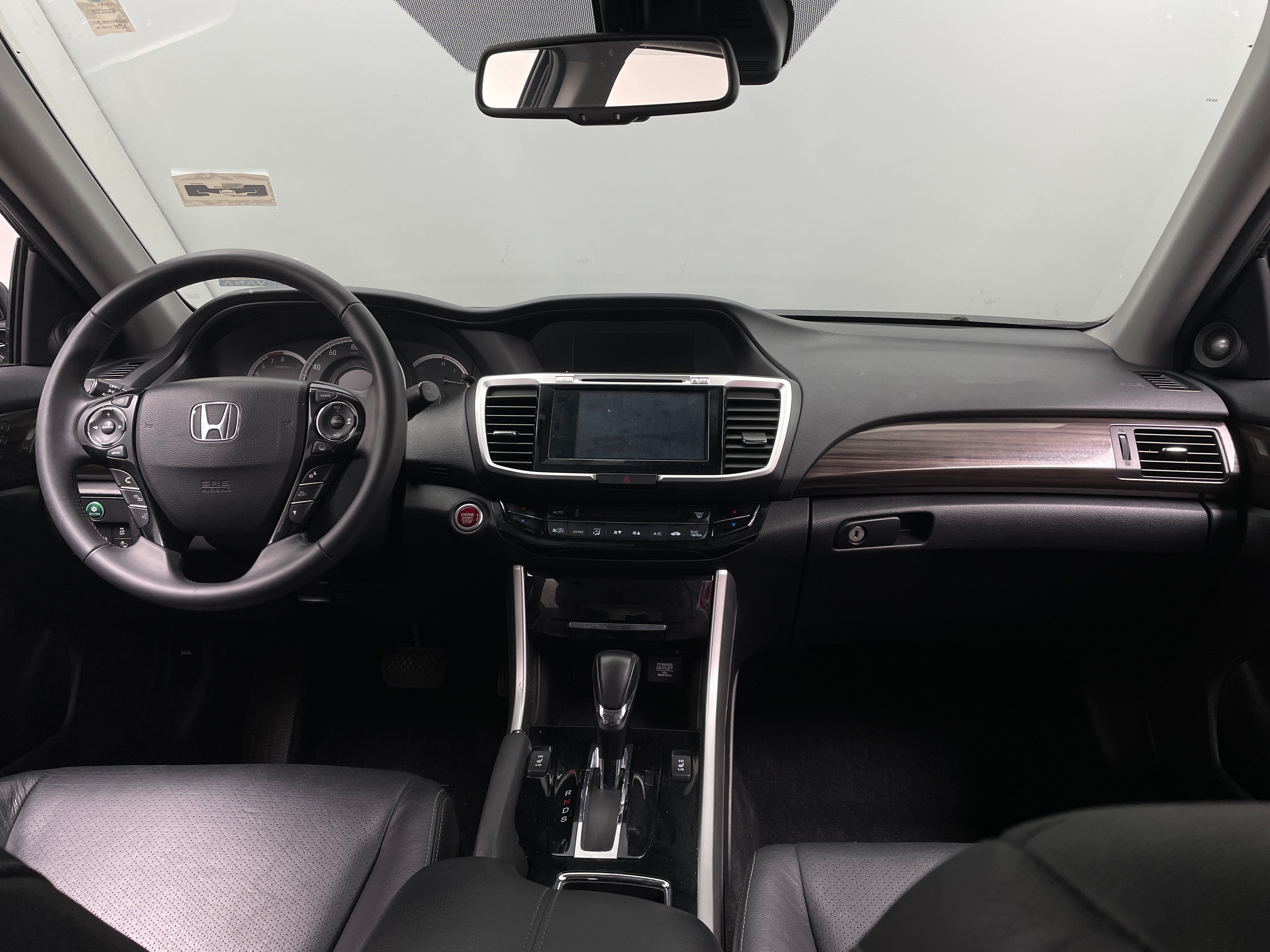 2017 Honda Accord Touring 3