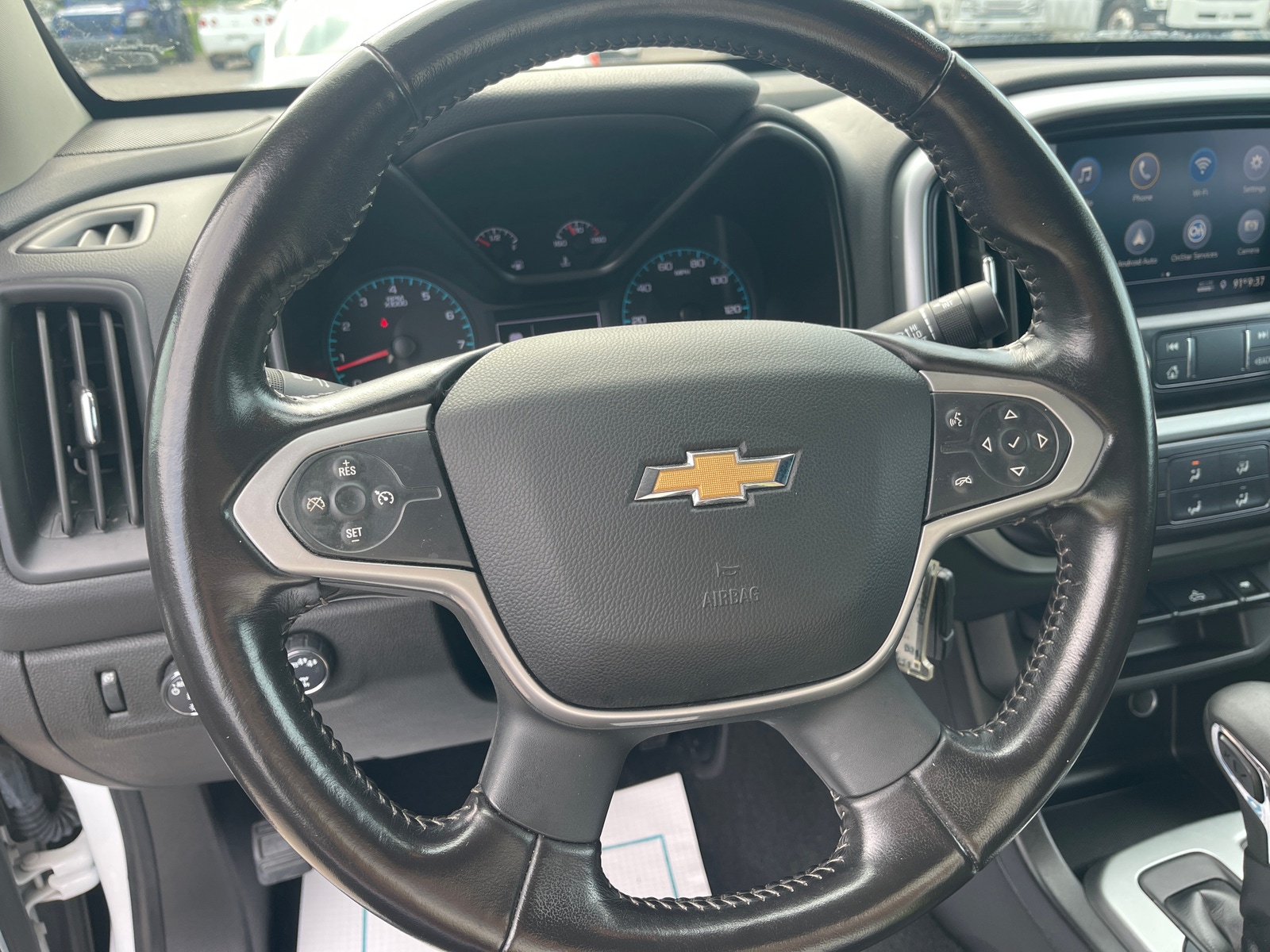 Thumbnail: 2022 Chevrolet Colorado - 5