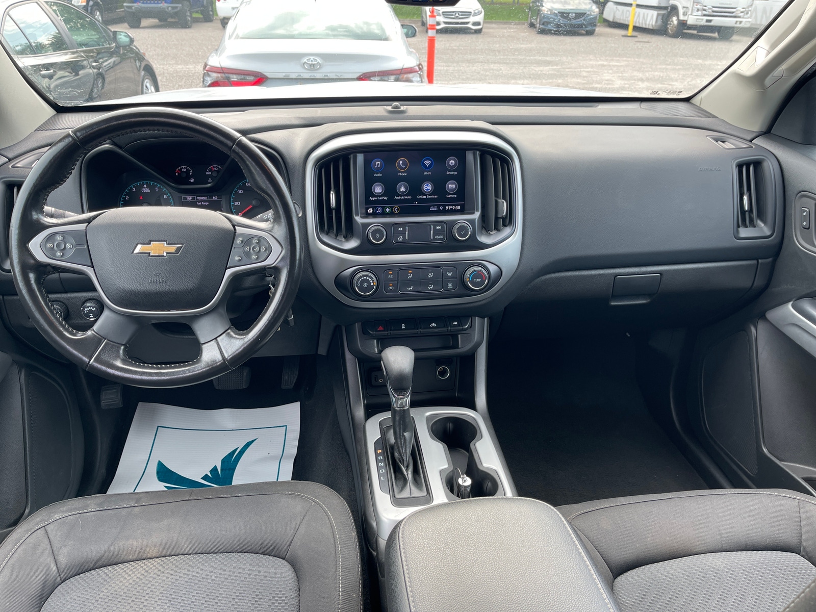 Thumbnail: 2022 Chevrolet Colorado - 3
