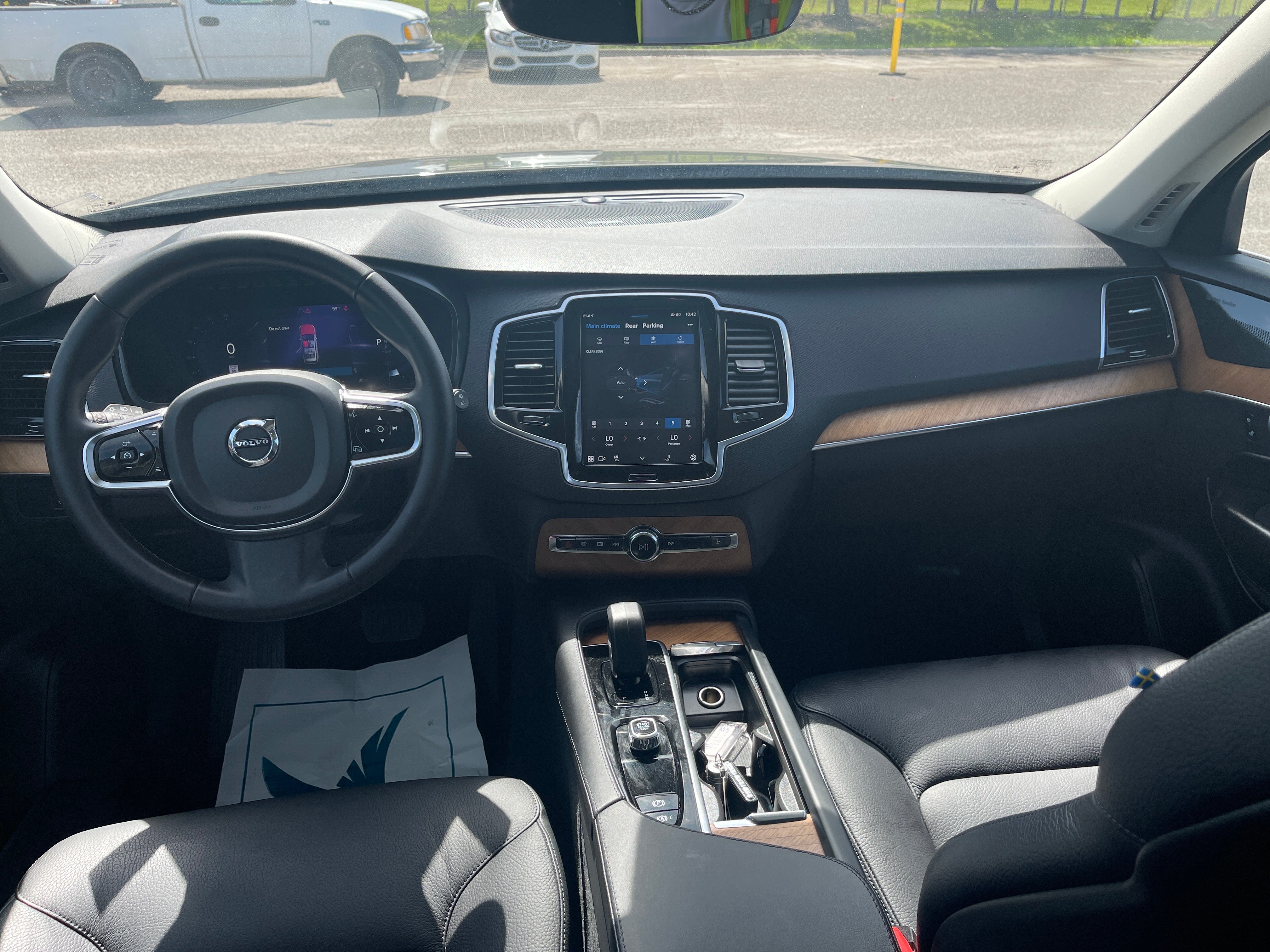 2024 Volvo XC90 B6 Plus 3