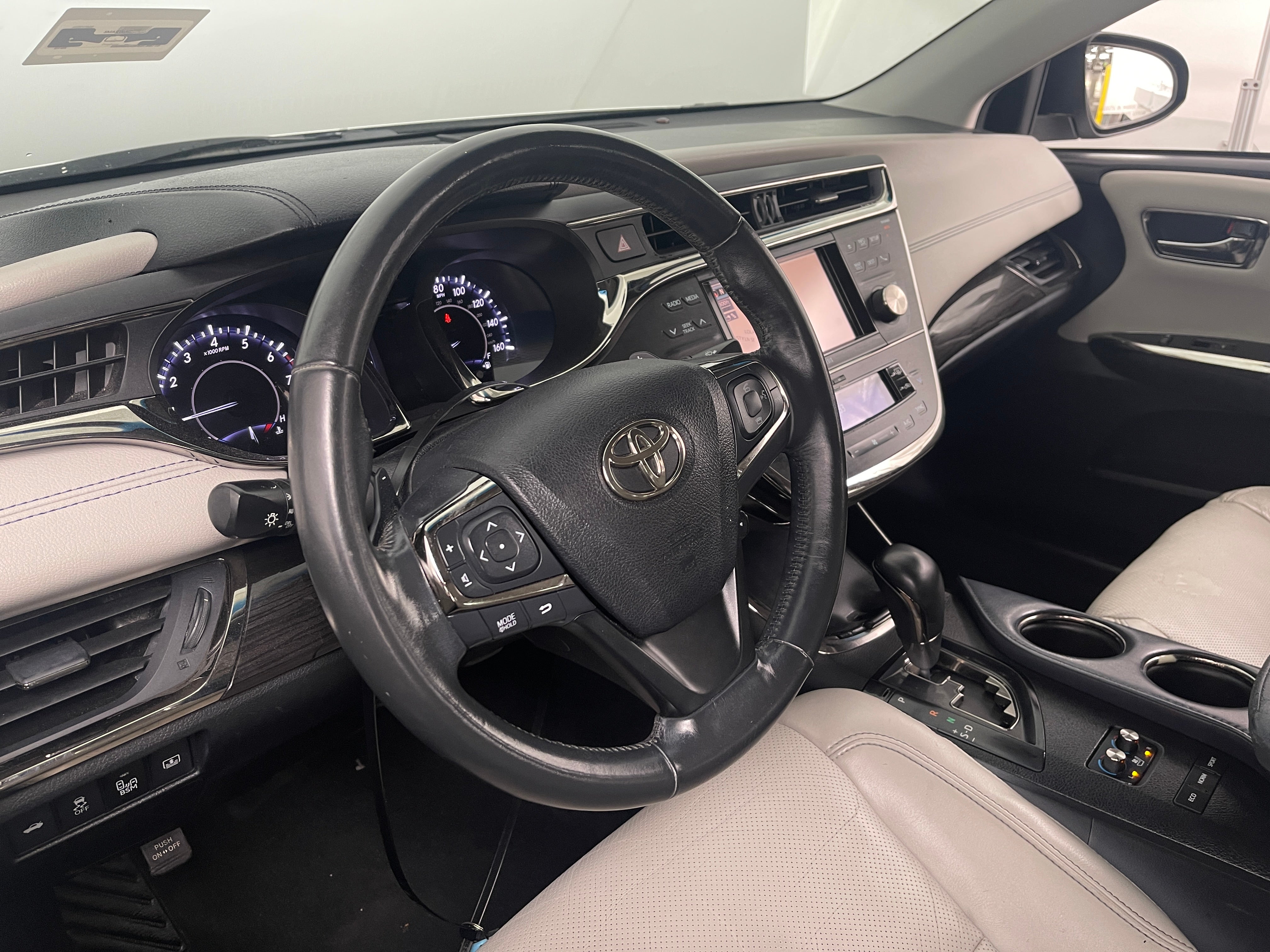 2013 Toyota Avalon Limited 5