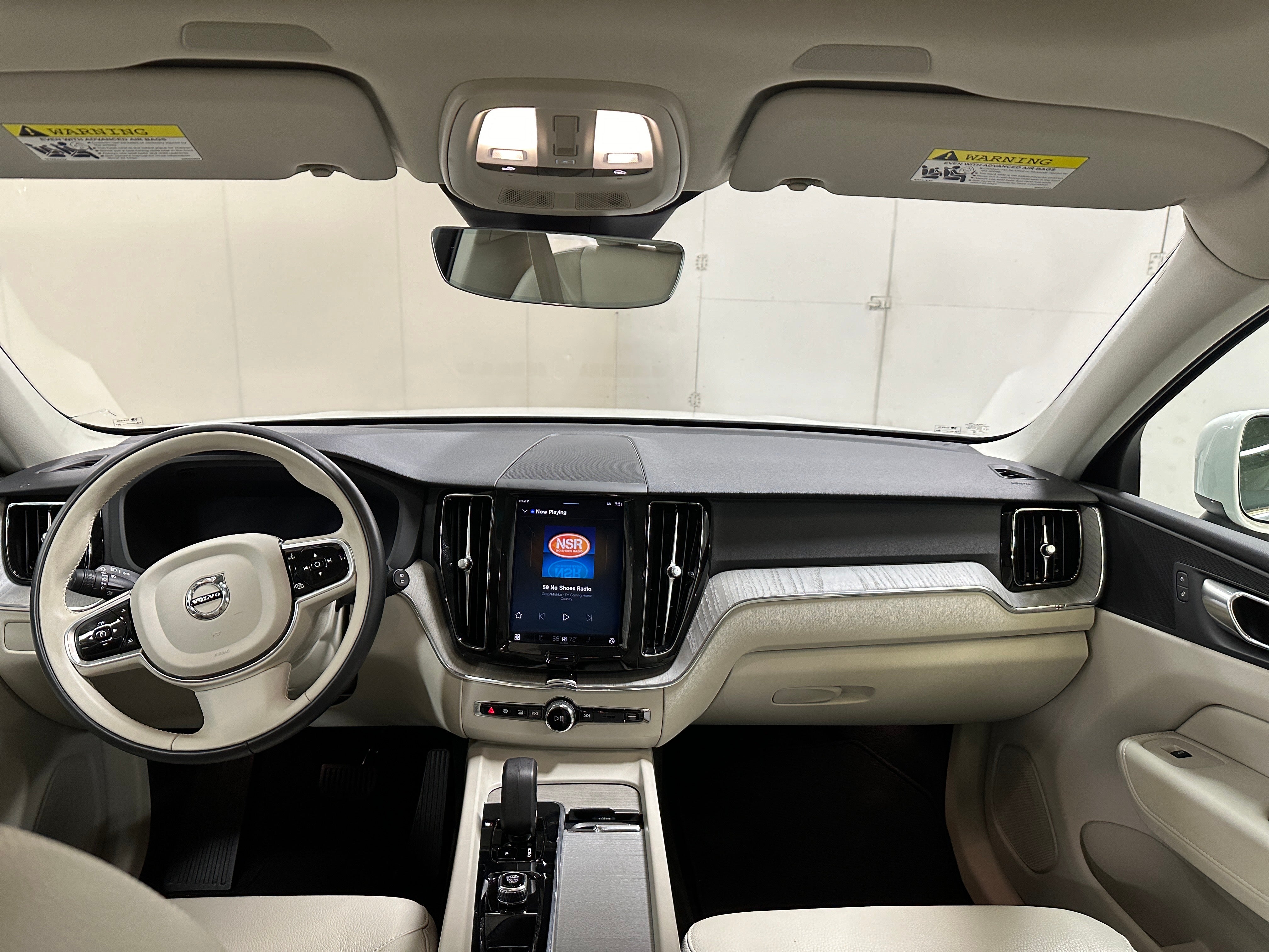 2023 Volvo XC60 B5 Plus 3