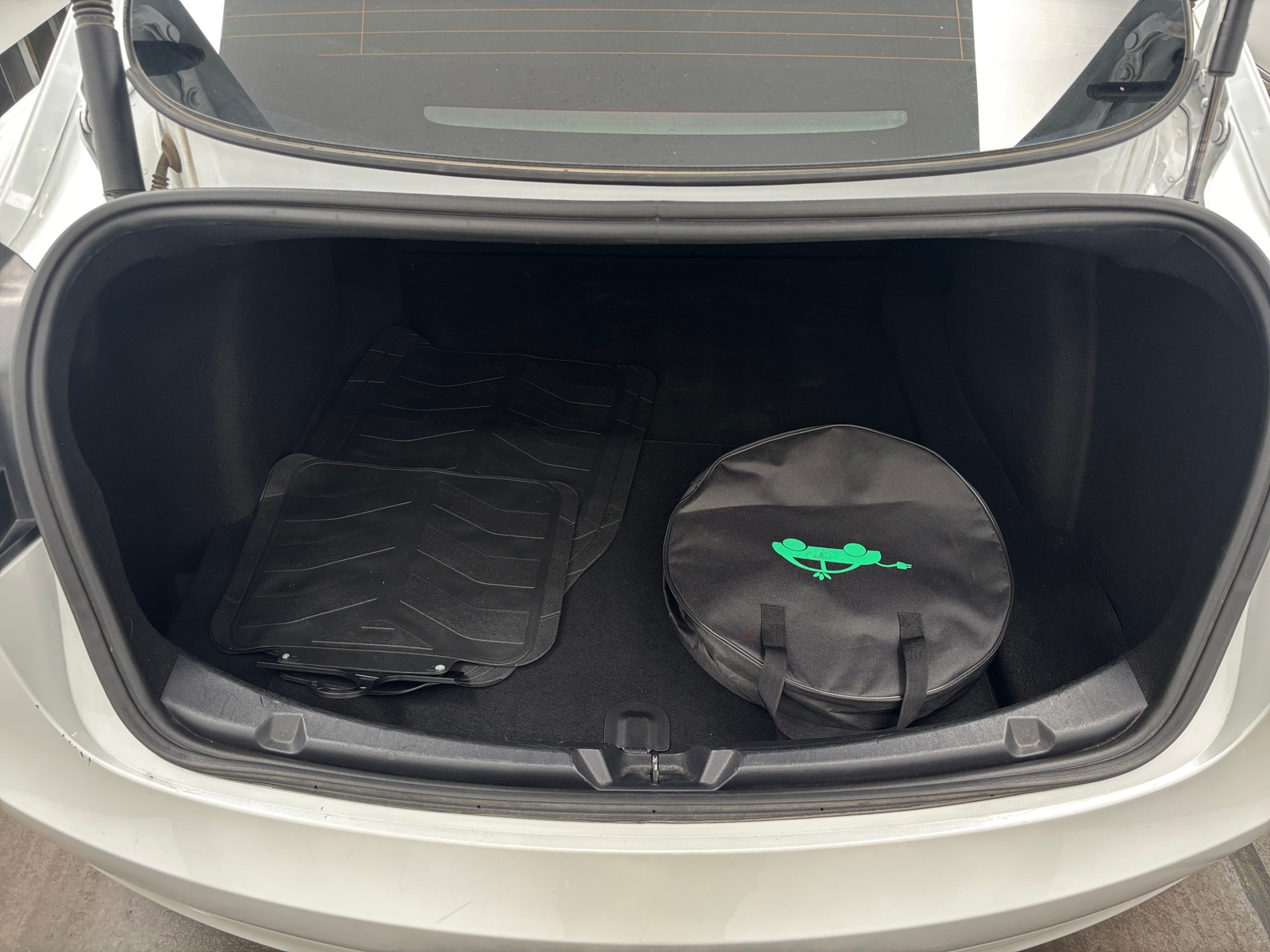 Thumbnail: 2023 Tesla Model 3 - 6
