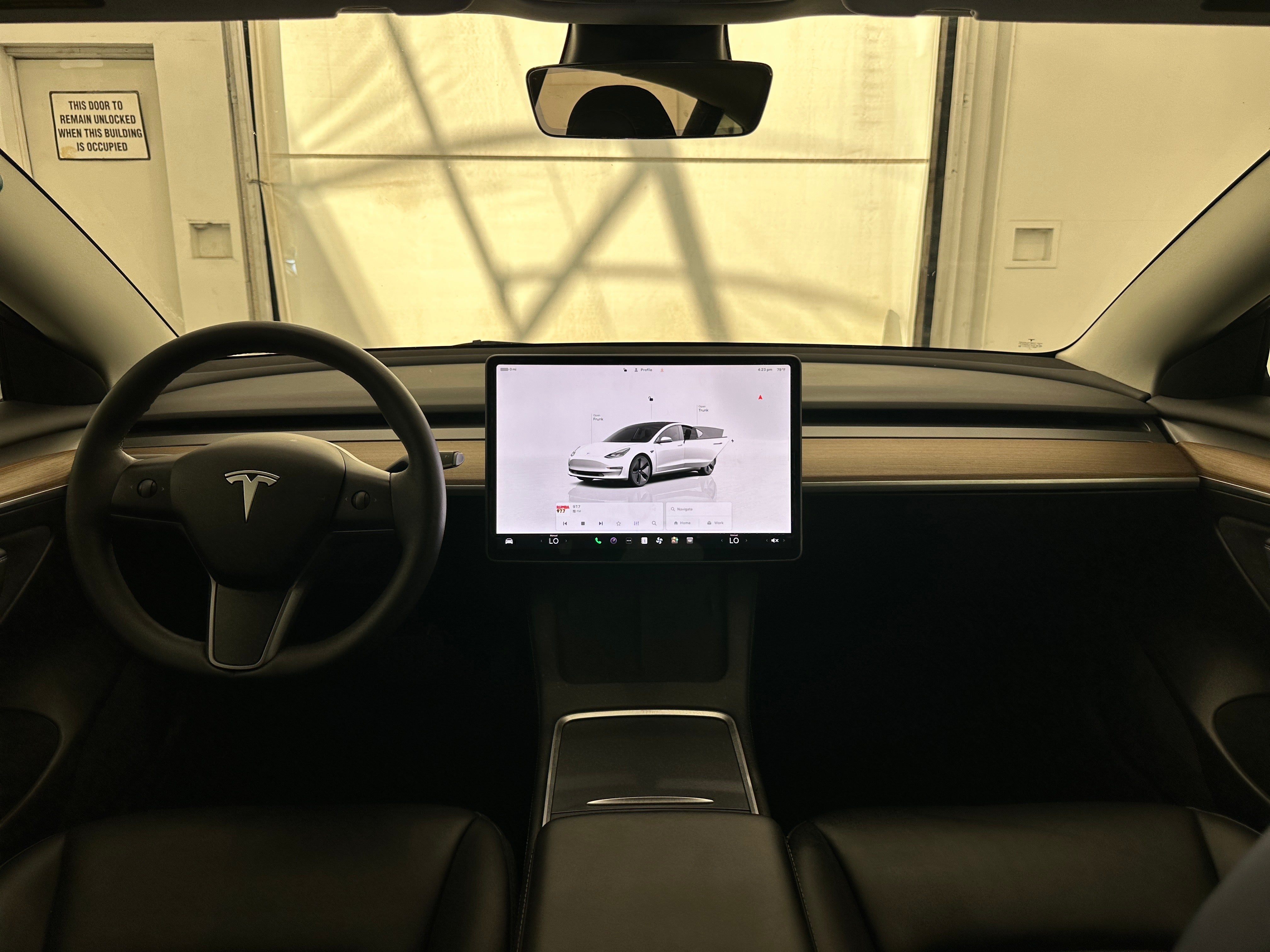 2023 Tesla Model 3 Standard Range 3