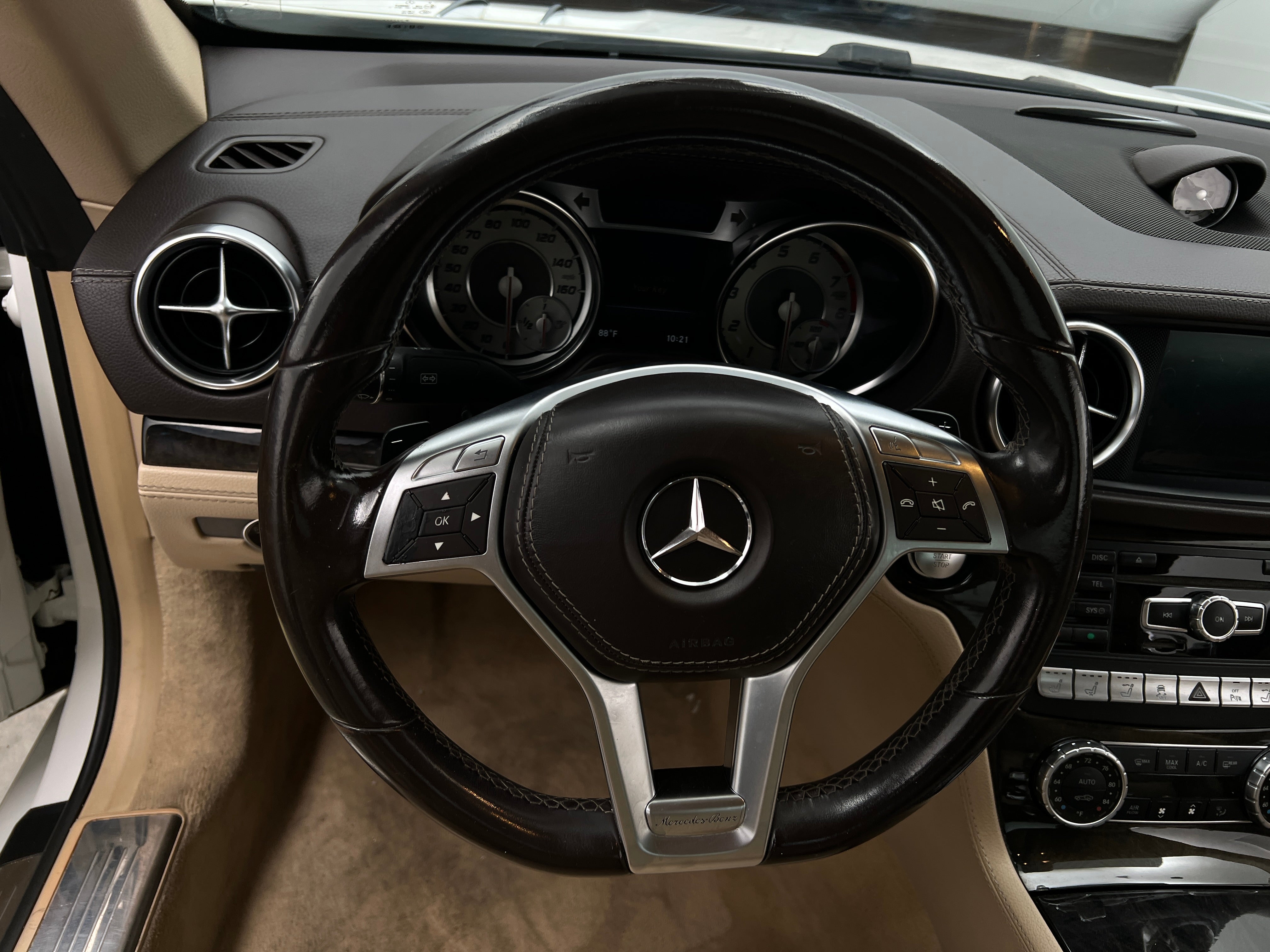 2015 Mercedes-Benz SL-Class SL 400 4