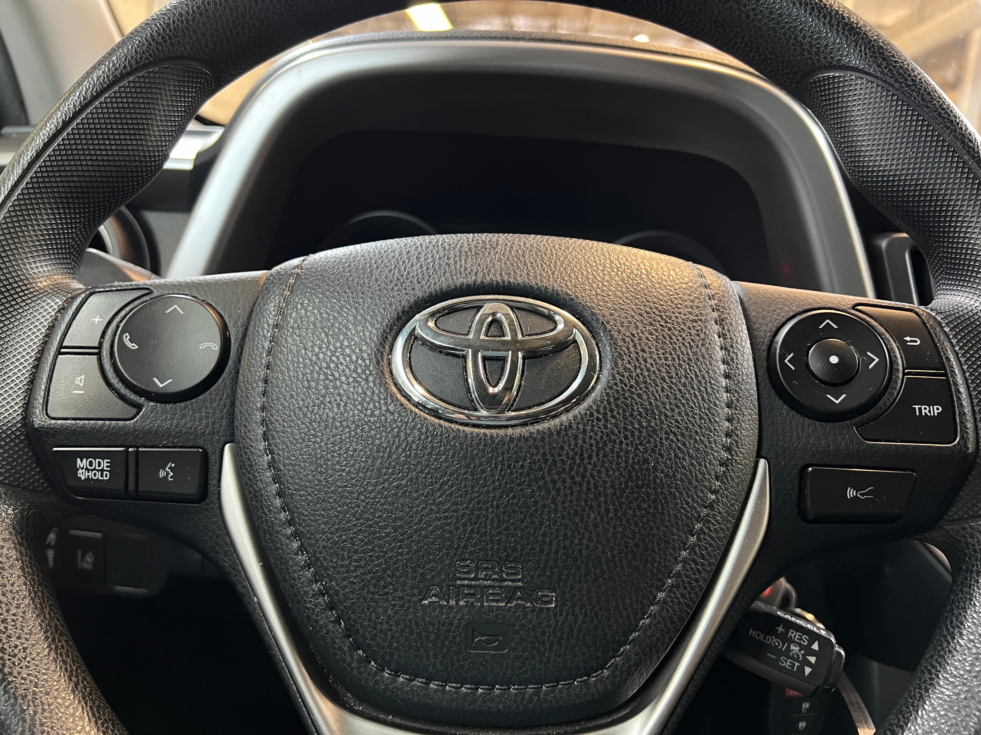 2018 Toyota RAV4 LE 5