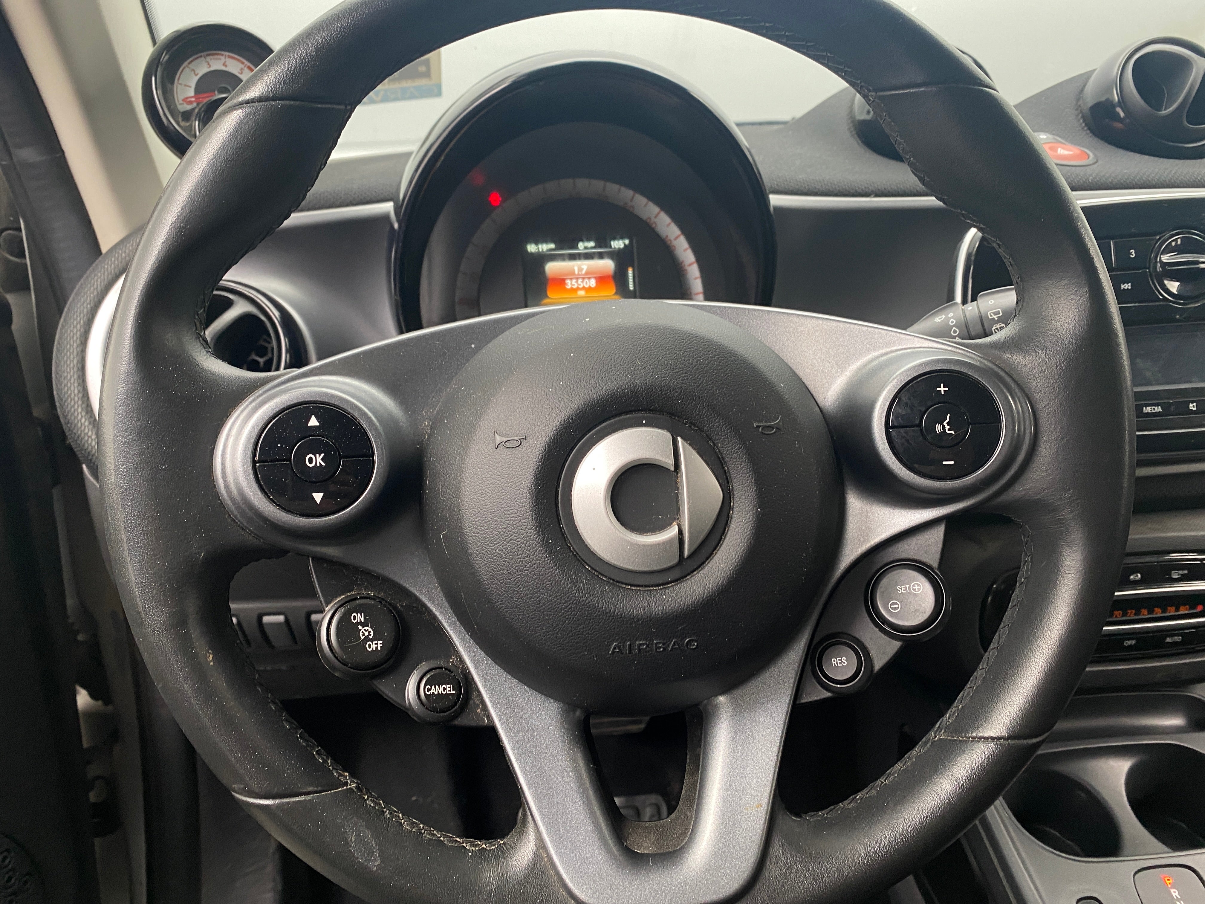 2016 smart fortwo Passion 5