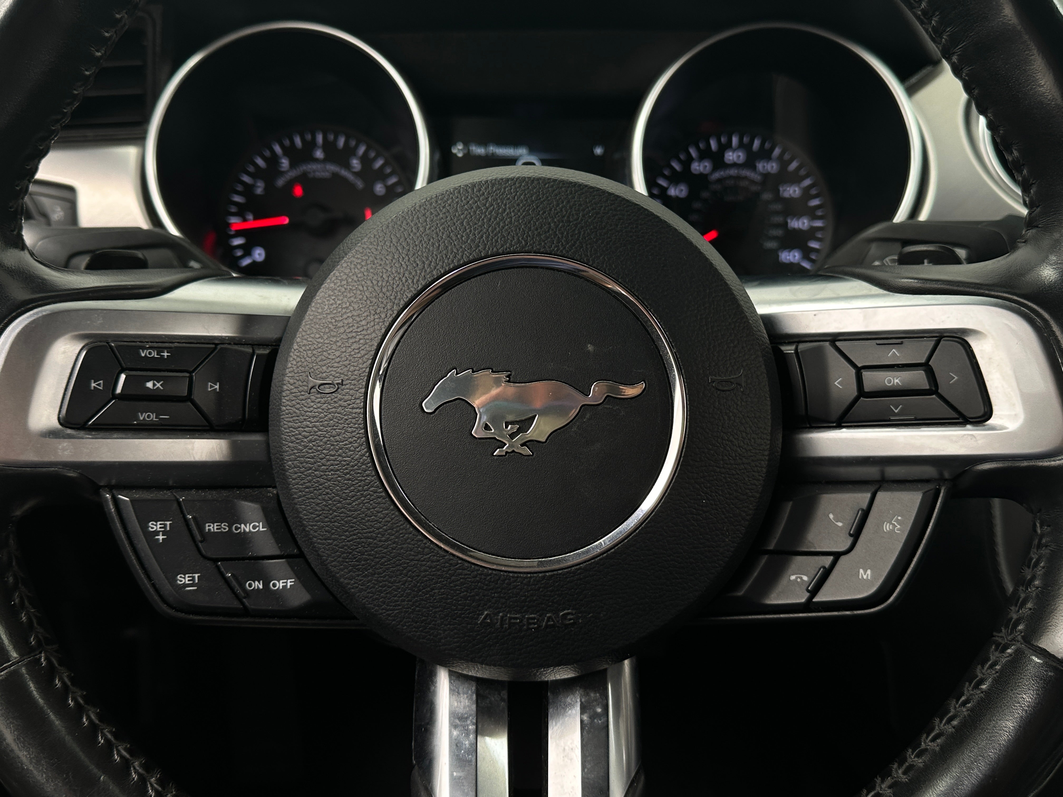 2019 Ford Mustang  5