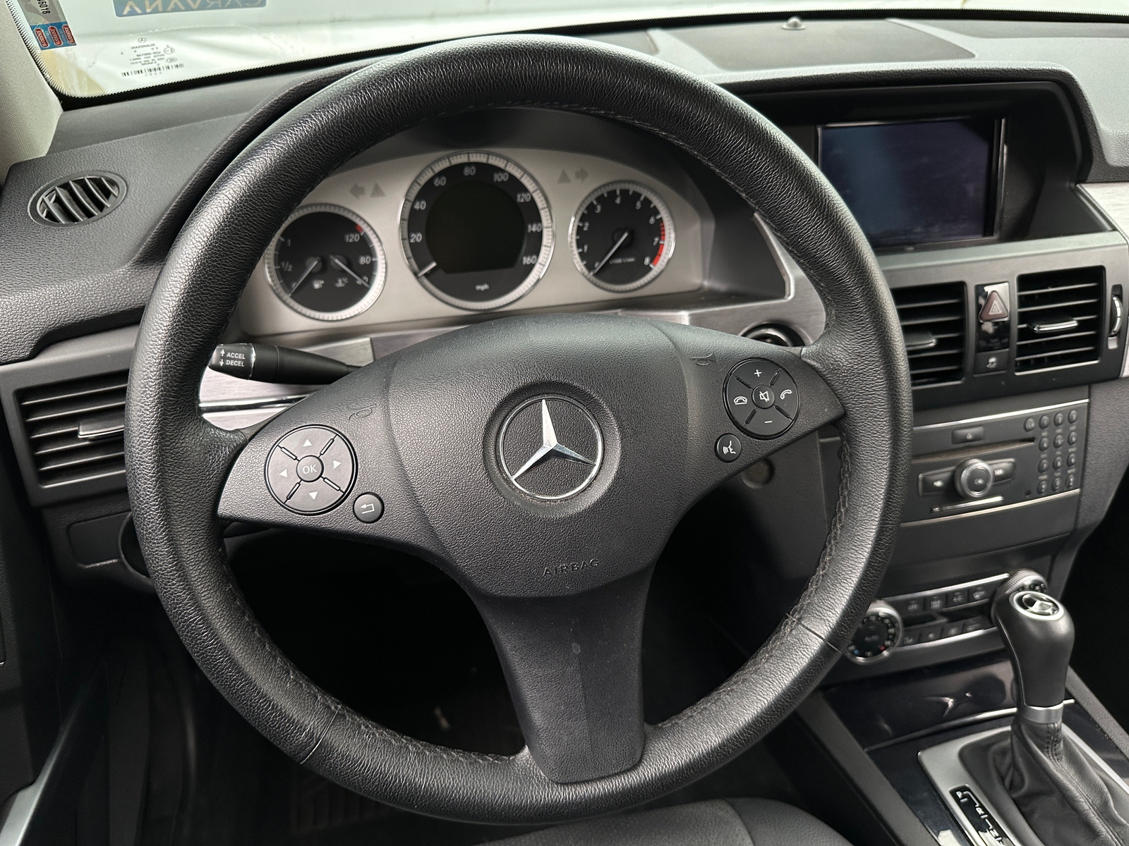 Thumbnail: 2010 Mercedes-Benz GLK - 5
