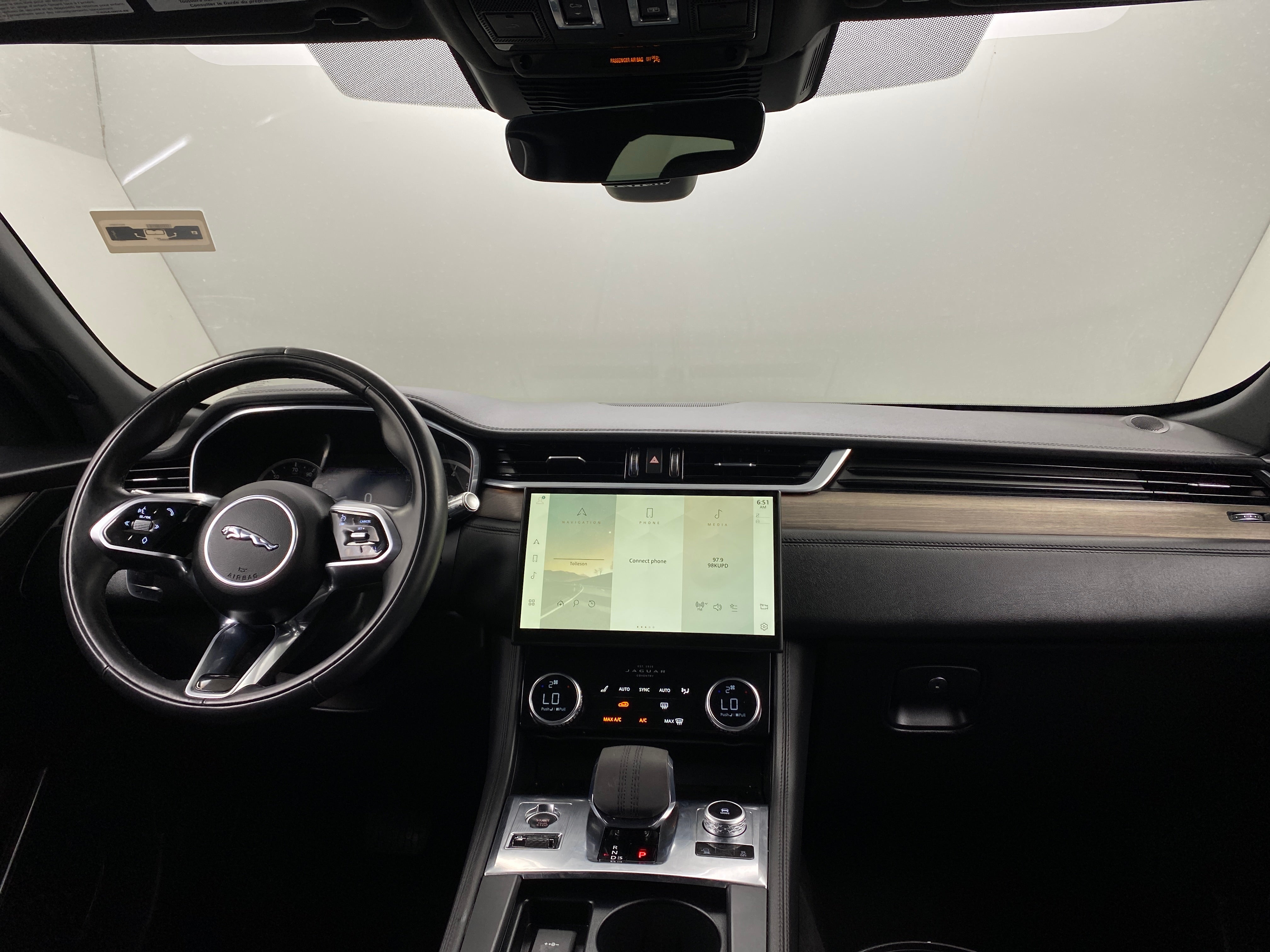 Thumbnail: 2021 Jaguar F-Pace - 3