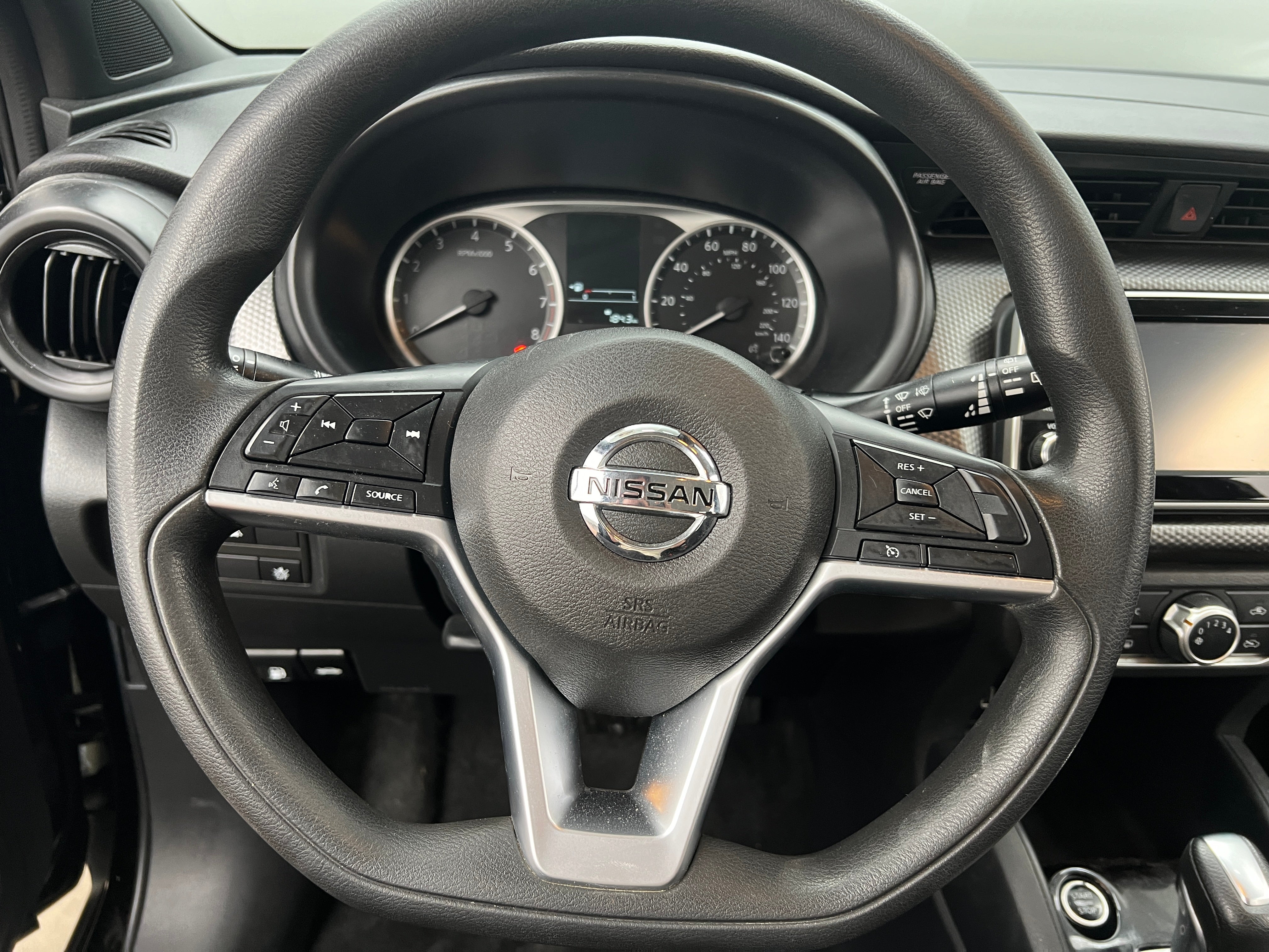 2020 Nissan Kicks S 5