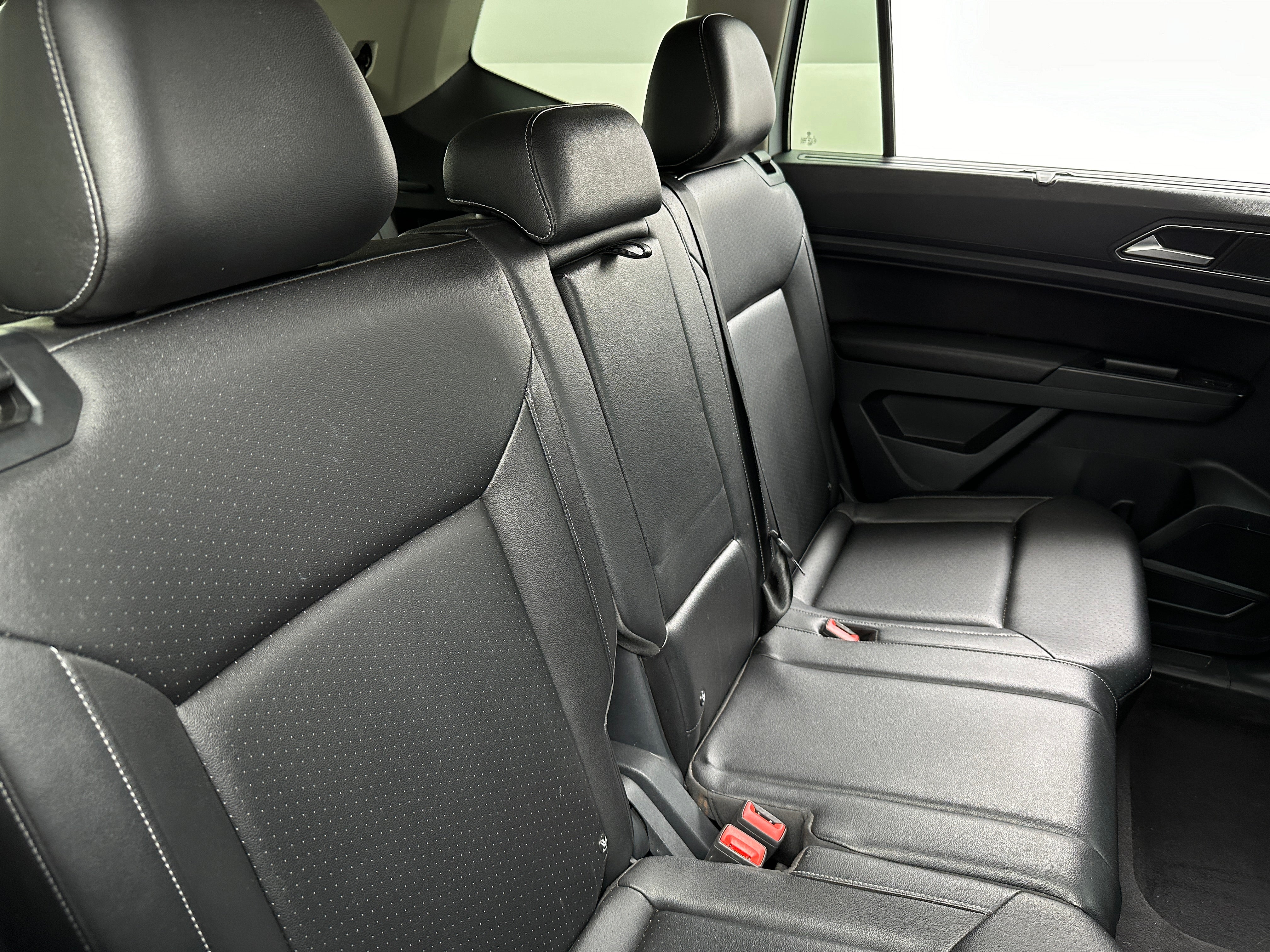 Thumbnail: 2018 Volkswagen Atlas - 6