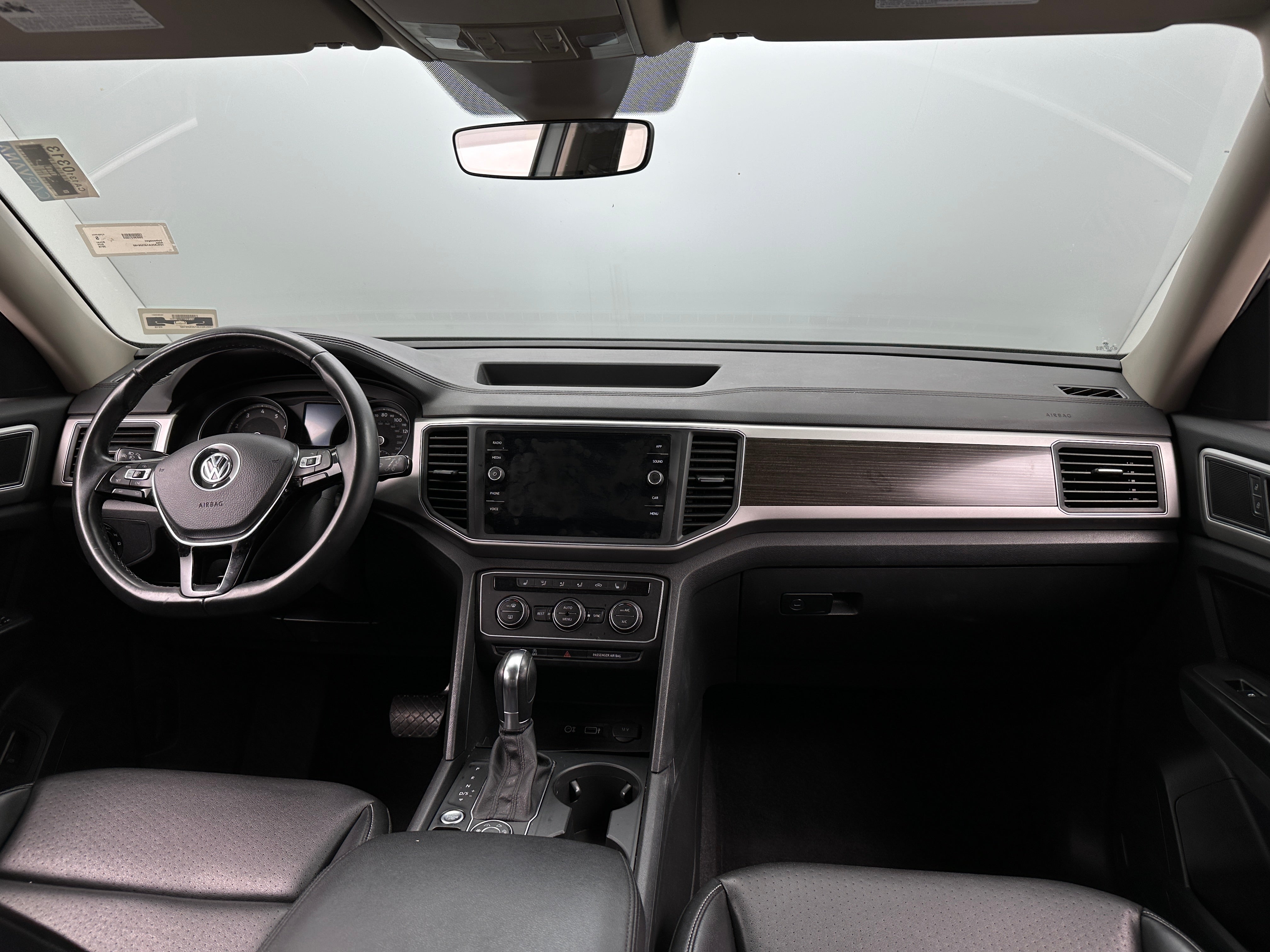 Thumbnail: 2018 Volkswagen Atlas - 3