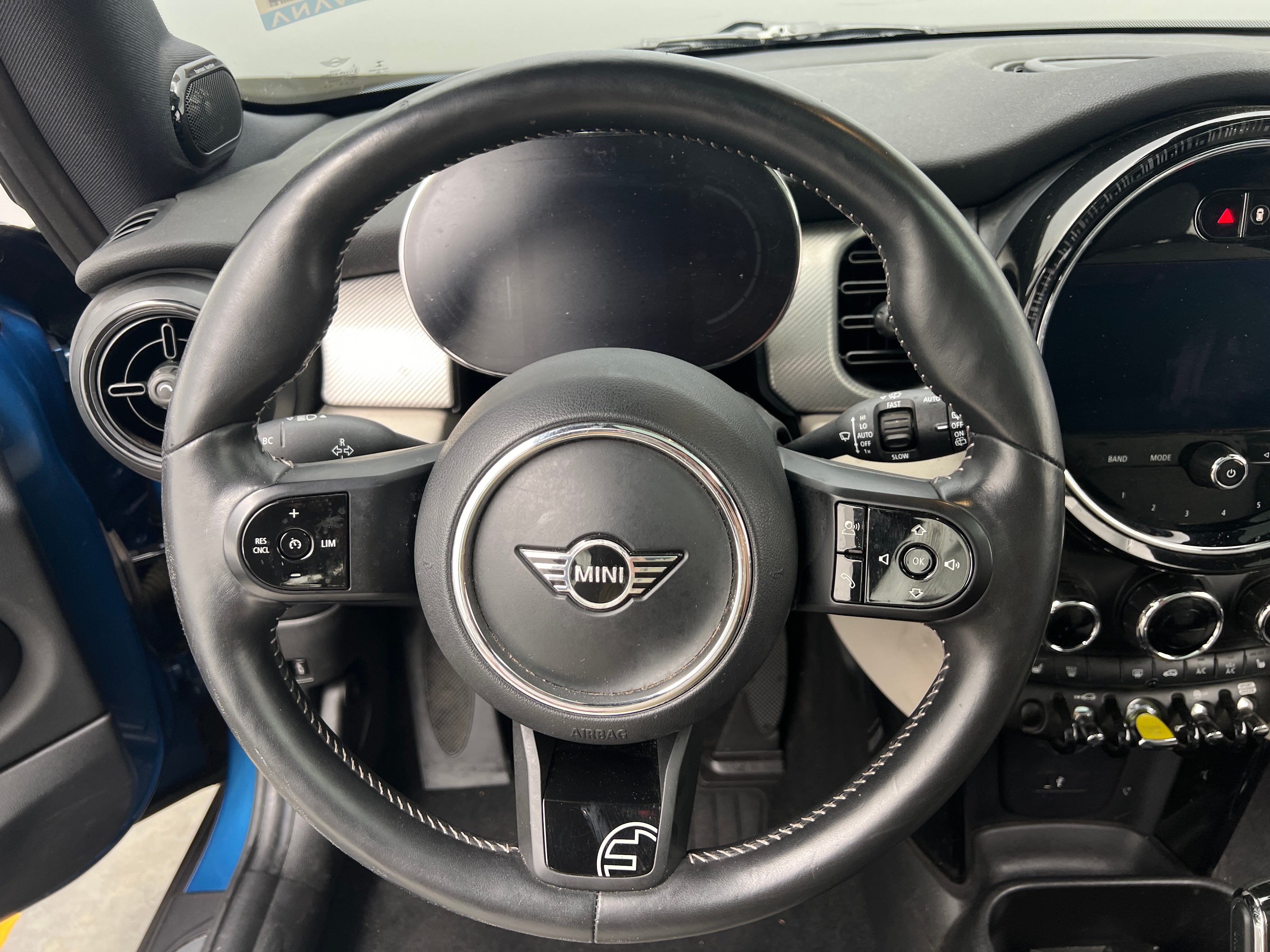 2022 MINI Cooper SE 5