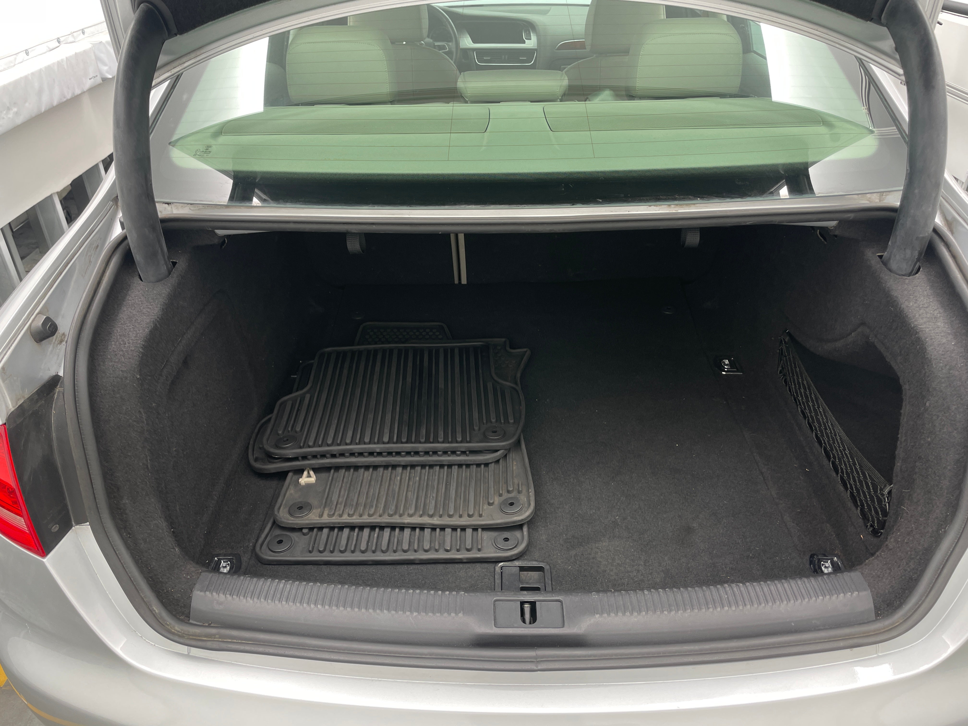 Thumbnail: 2011 Audi A4 - 7