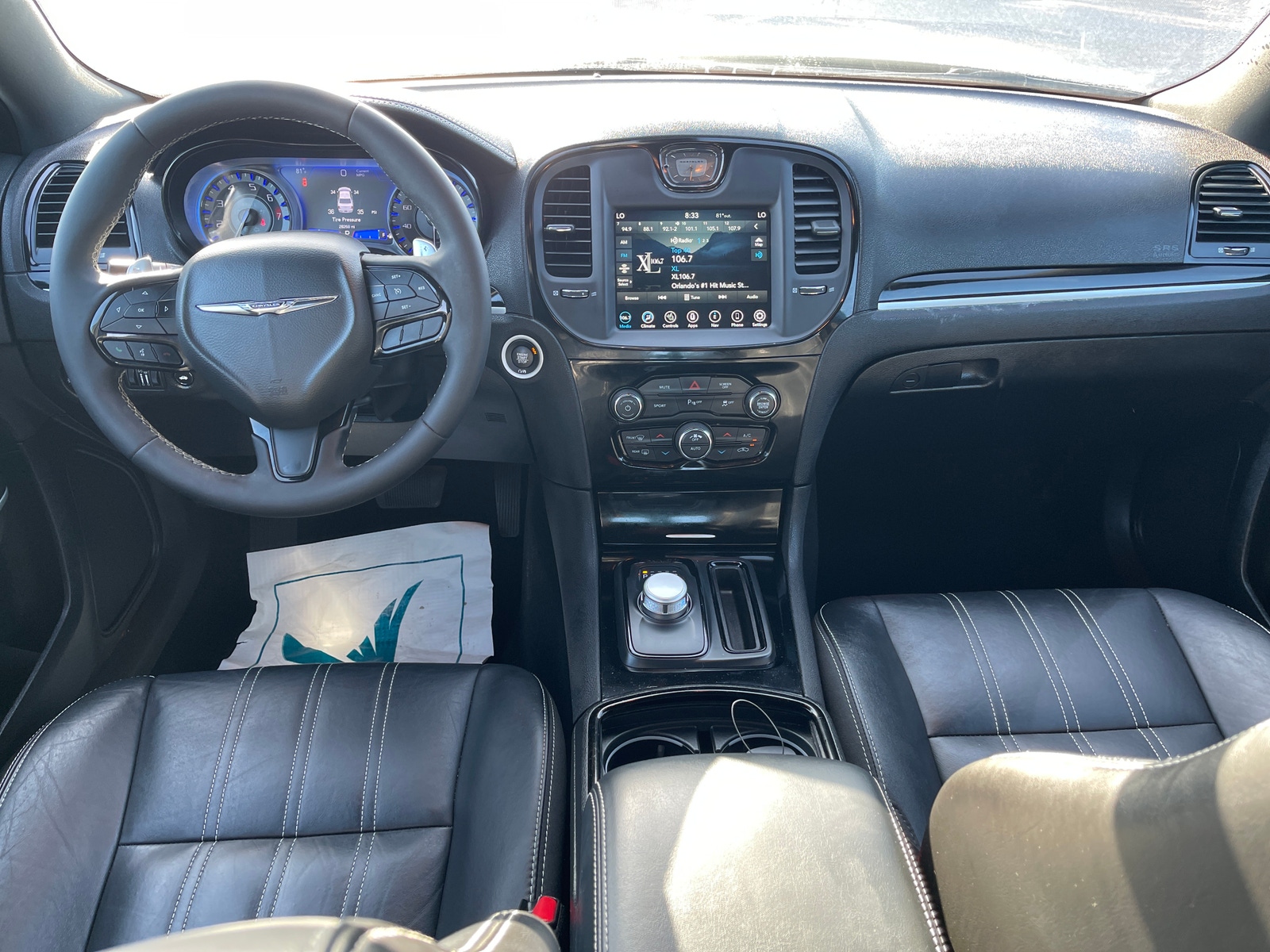 Thumbnail: 2023 Chrysler 300 - 3