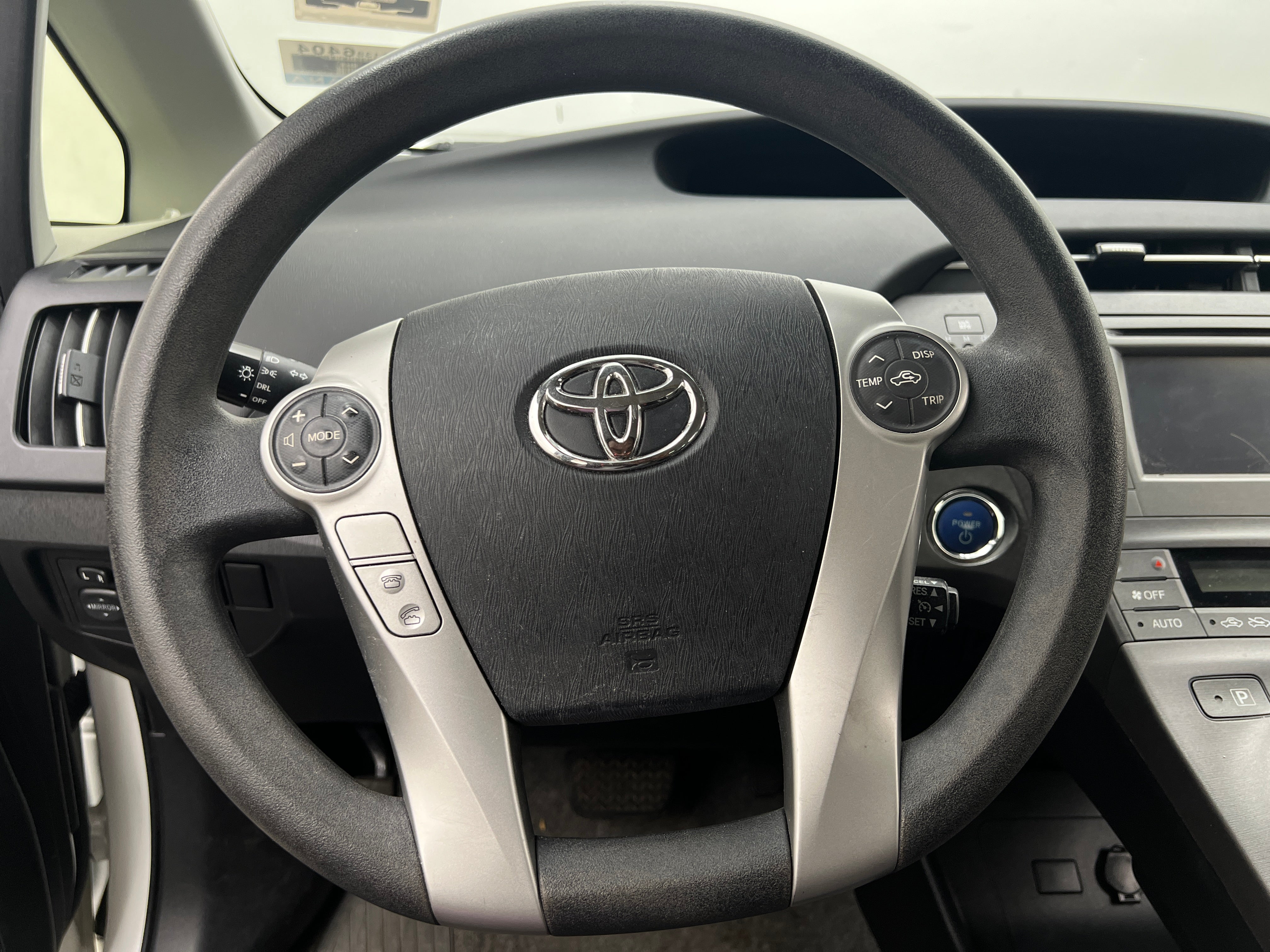 2012 Toyota Prius Two 5