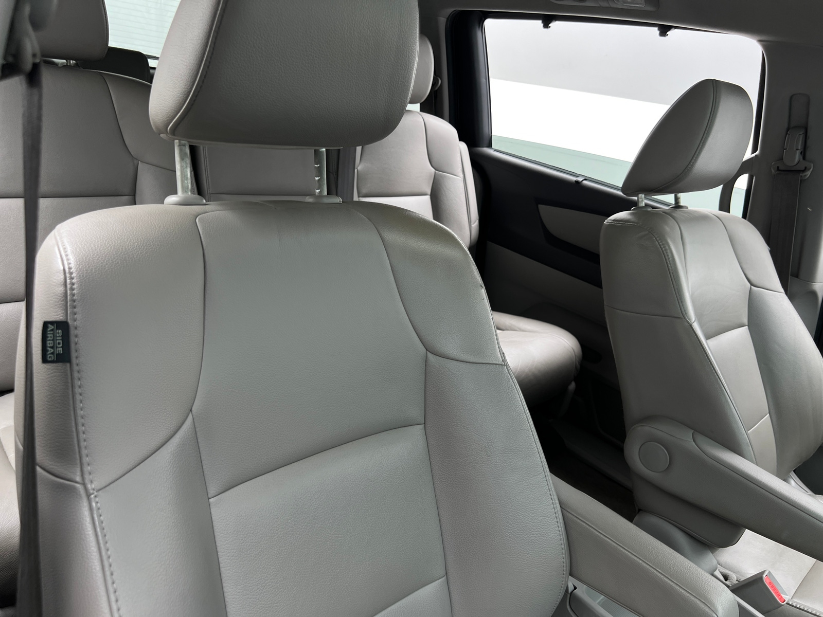 Thumbnail: 2014 Honda Odyssey - 2