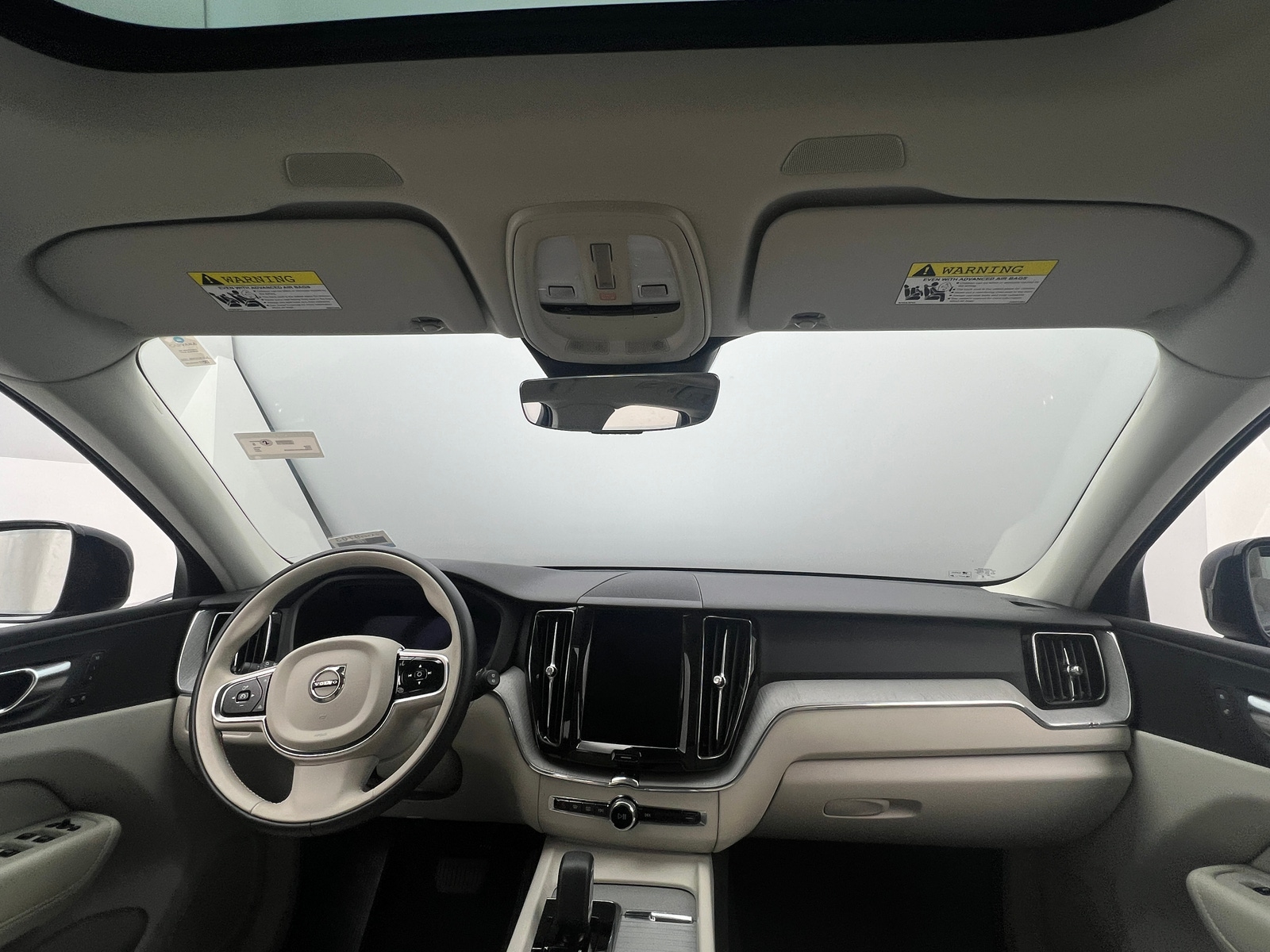 Thumbnail: 2025 Volvo XC60 - 2
