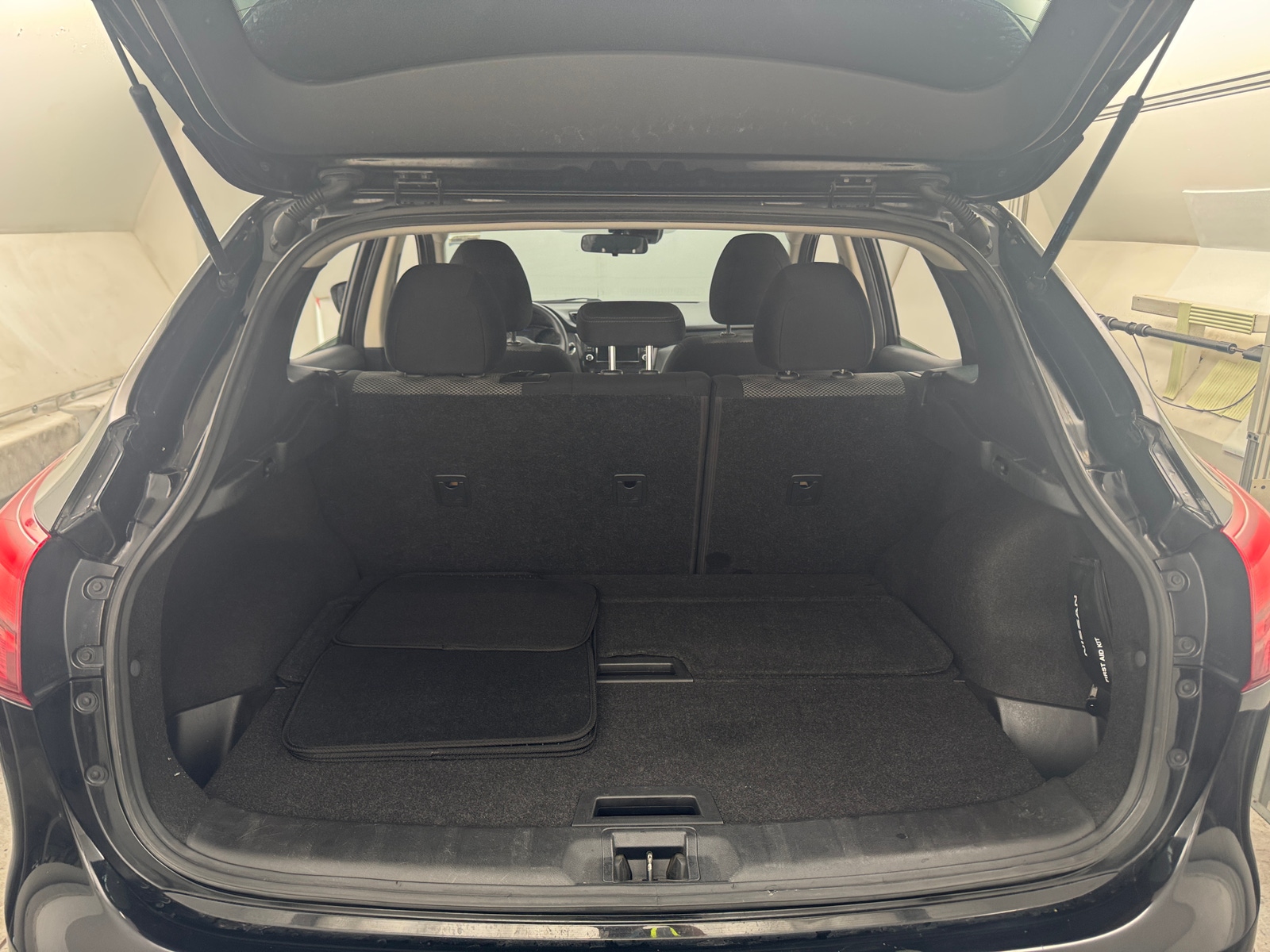 Thumbnail: 2019 Nissan Rogue Sport - 7