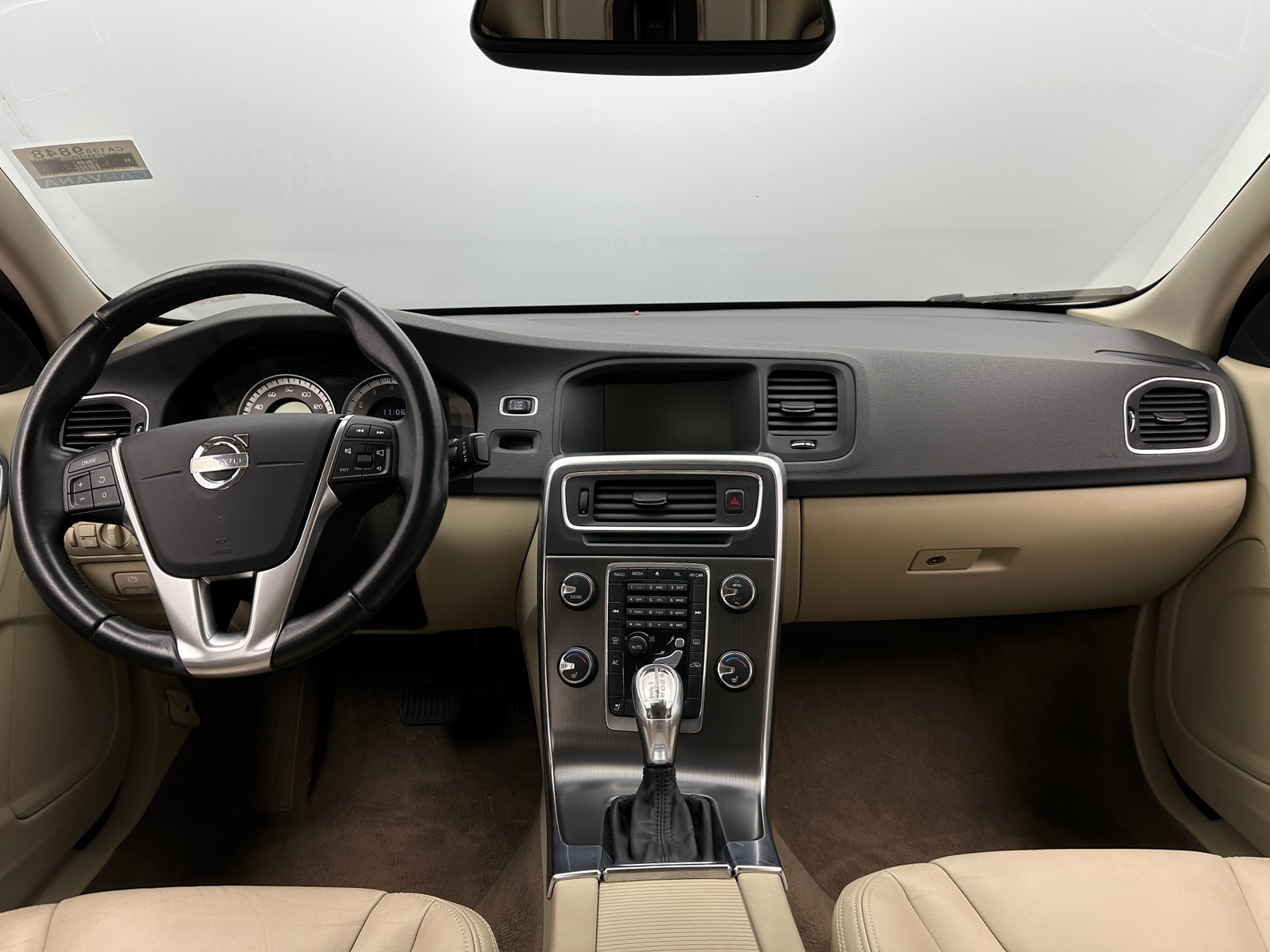 Thumbnail: 2013 Volvo S60 - 2