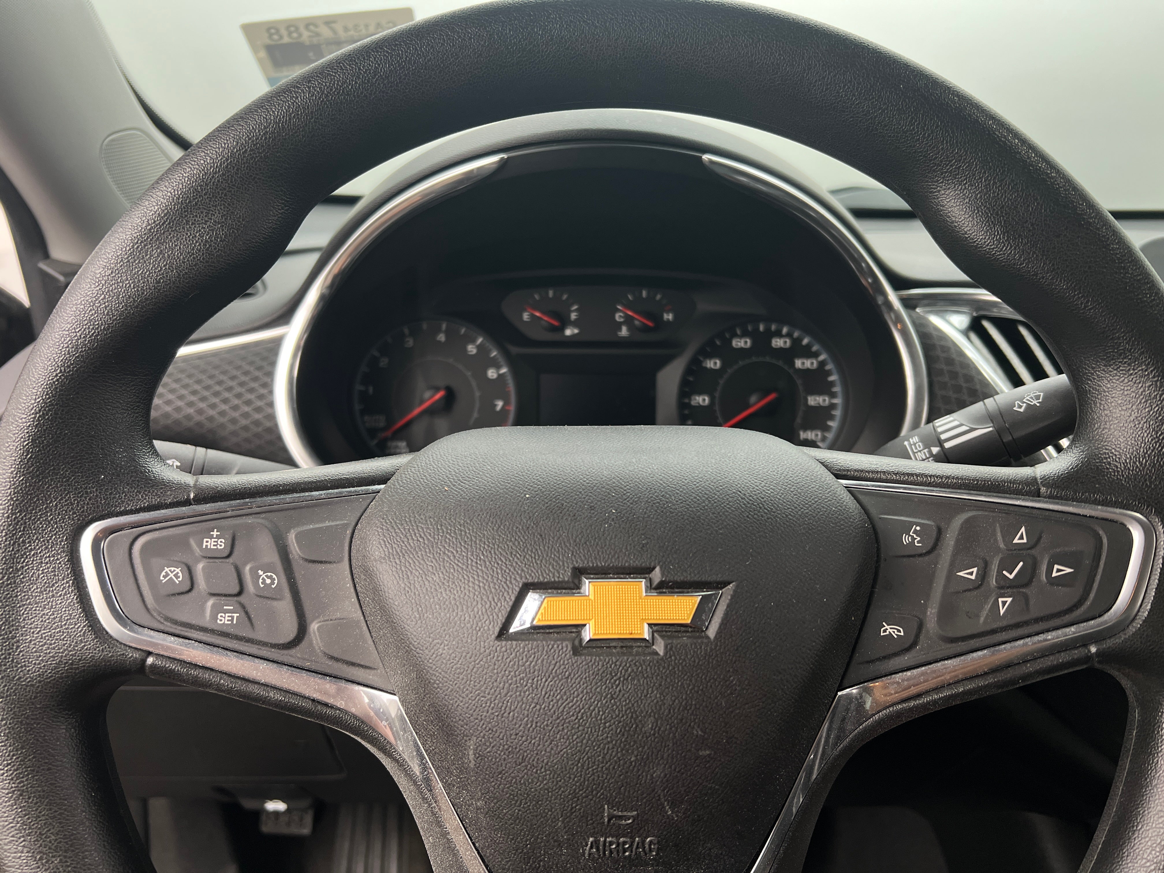Thumbnail: 2017 Chevrolet Malibu - 5